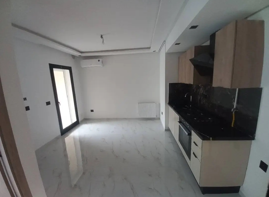 Ain Zaghouan&nbsp;Ain Zaghouan&nbsp;Location&nbsp;Appart. 1 pi�ce&nbsp;Un appartement vide nouvelle soukra jamais habit�