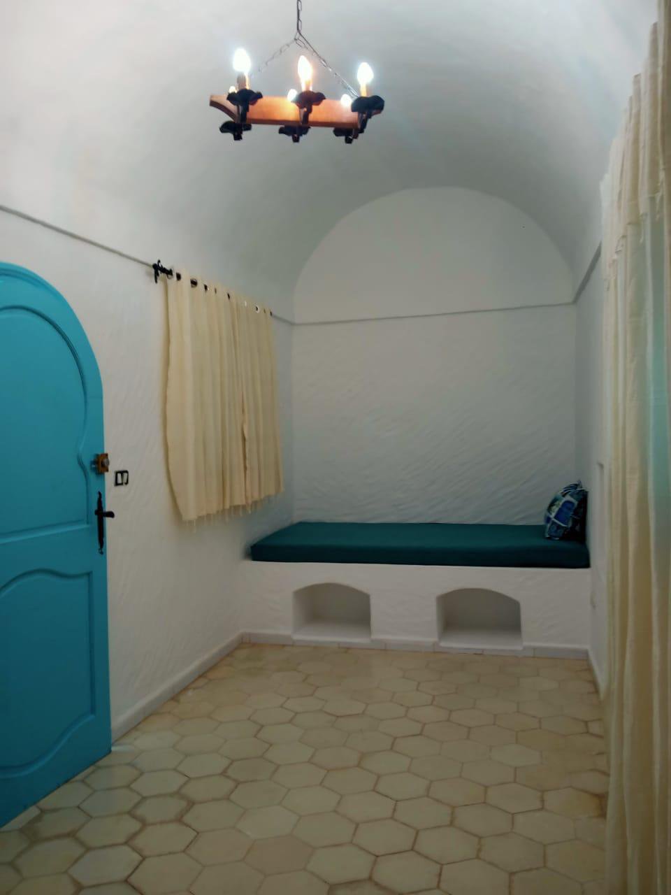 Ras Jebel&nbsp;Rafraf Plage&nbsp;Location vacances&nbsp;Maisons&nbsp;Belle villa style arabe avec grand jardin � rafraf