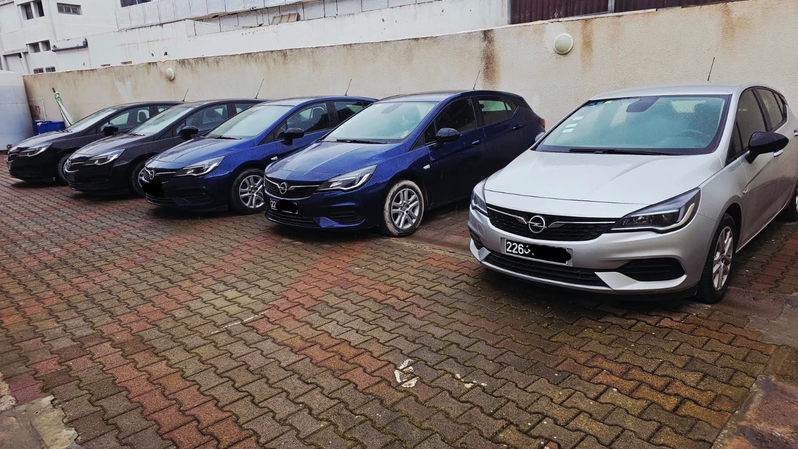 La Soukra&nbsp;Charguia 1&nbsp;Opel&nbsp;Astra&nbsp;V�hicule premi�re main bien entretenu