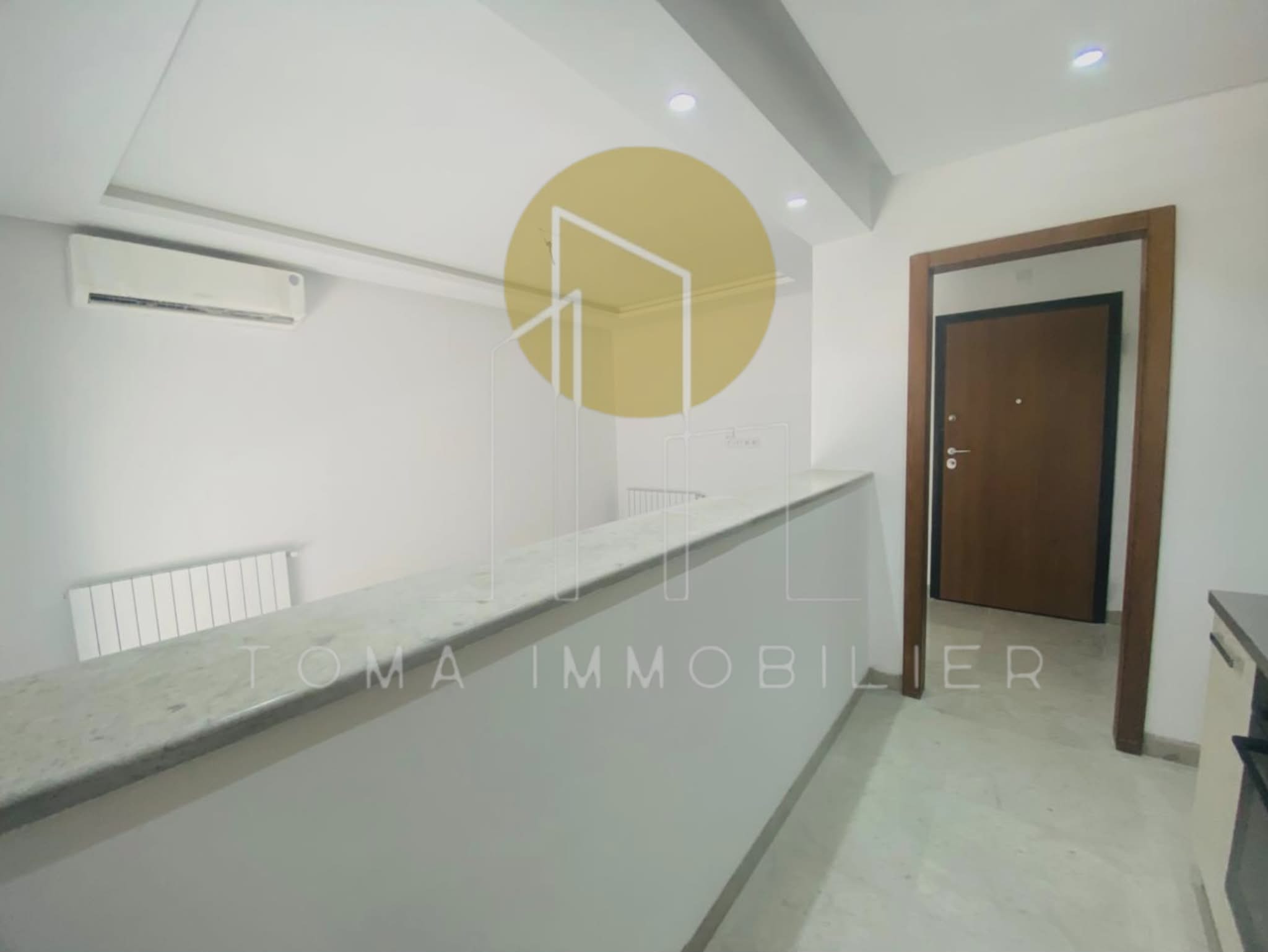 El Kram&nbsp;Le Kram&nbsp;Location&nbsp;Appart. 1 pi�ce&nbsp;S1 haut standing � cit� wahat aouina