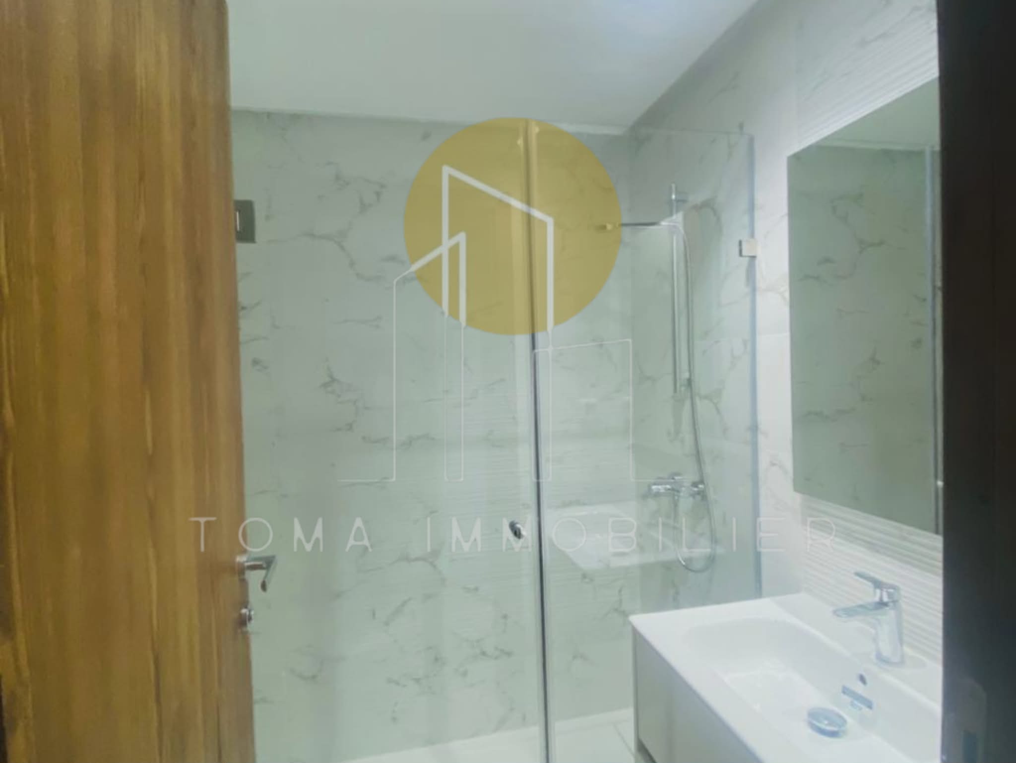 El Kram&nbsp;Le Kram&nbsp;Location&nbsp;Appart. 1 pi�ce&nbsp;S1 haut standing � cit� wahat aouina