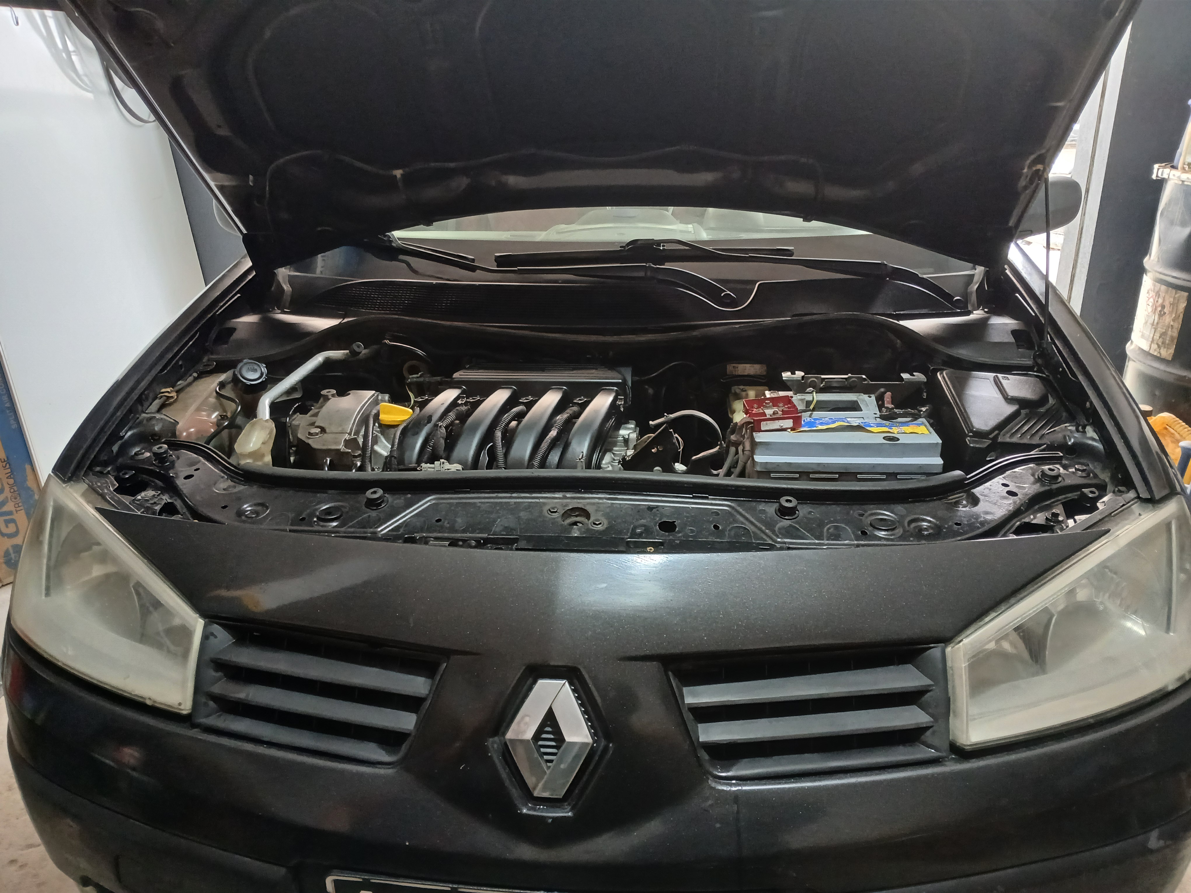 La Soukra&nbsp;Sidi Frej&nbsp;Renault&nbsp;Megane&nbsp;Megane casquette