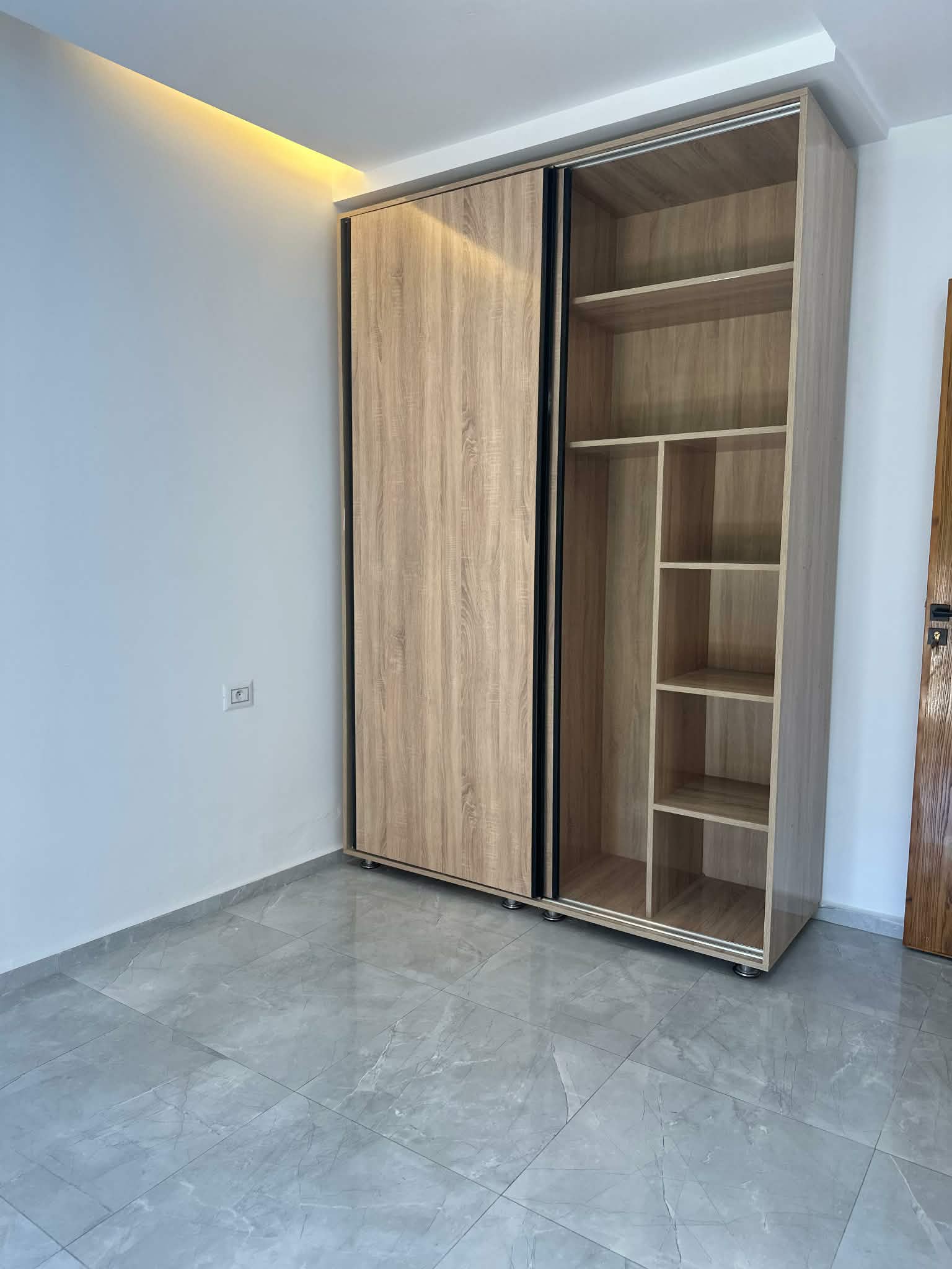 Kelibia&nbsp;Kelibia&nbsp;Vente&nbsp;Appart. 2 pi�ces&nbsp;Un appartement a kelibia centre ville