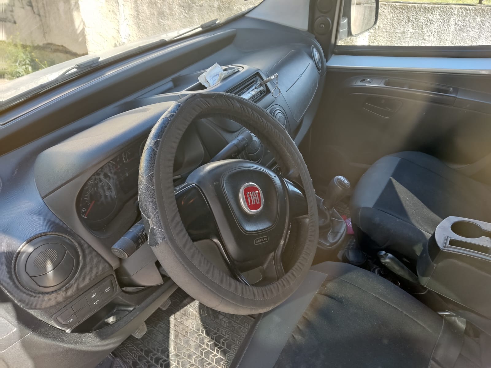 Ezzouhour (Tunis)&nbsp;Cite Ezzouhour&nbsp;Fiat&nbsp;Fiorino&nbsp;Voiture commercial