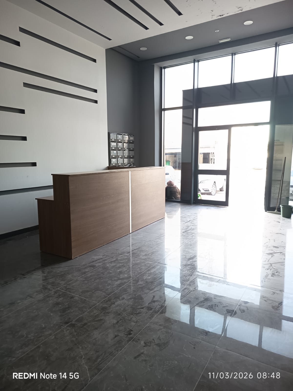 La Soukra&nbsp;Borj Louzir&nbsp;Location&nbsp;Appart. 2 pi�ces&nbsp;Appartement haut standing � usage professionnel