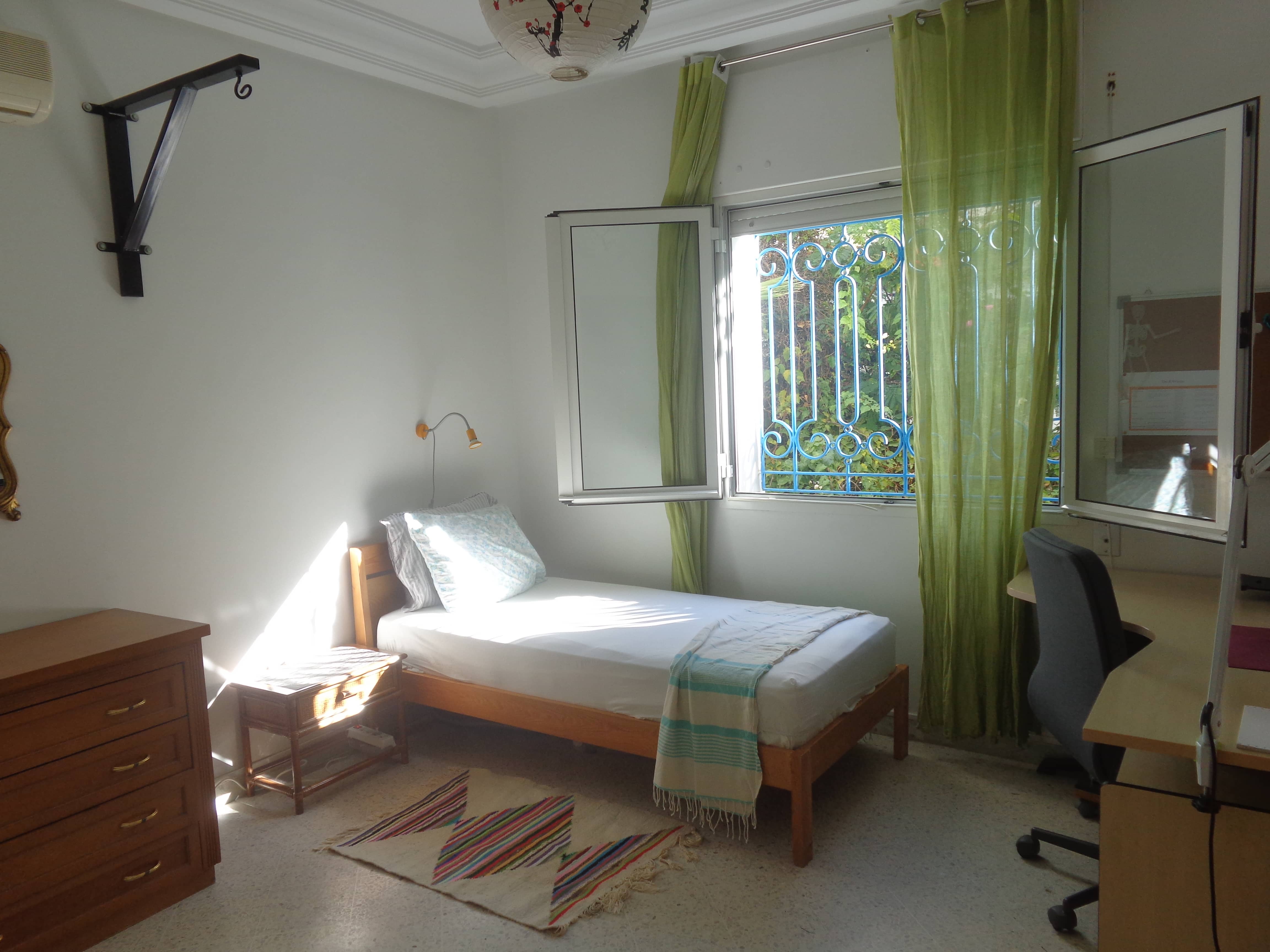 Ariana Ville&nbsp;Cite Ennasr 2&nbsp;Vente&nbsp;Appart. 5 pi�ces+&nbsp;Direct proprio s3 perle rare espace et verdure