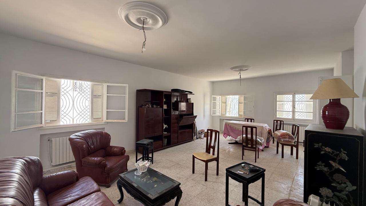 Ariana Ville&nbsp;Cite Ennasr 1&nbsp;Vente&nbsp;Maisons&nbsp;Villa a demolir a cite ennasr