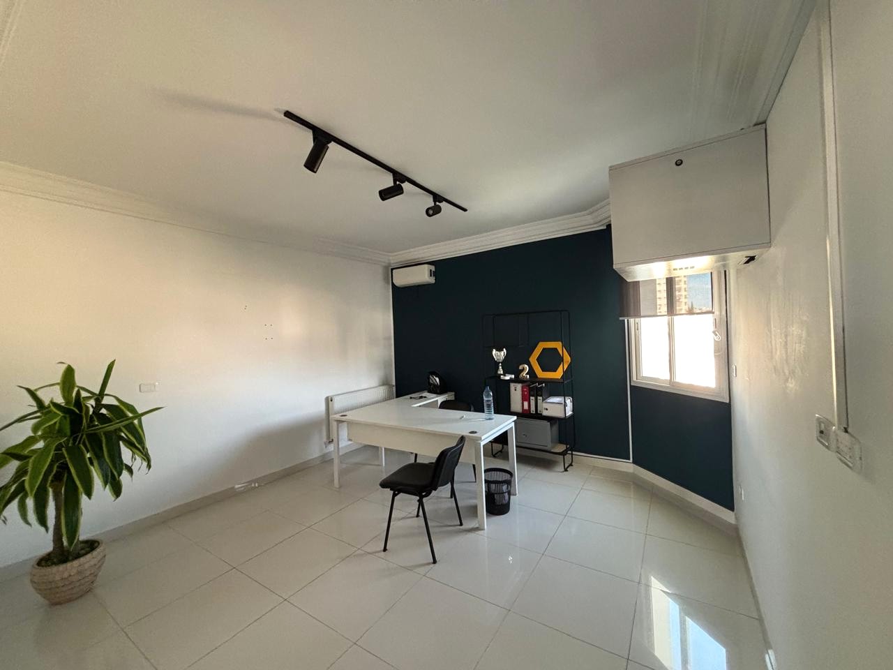 Ariana Ville&nbsp;Nouvelle Ariana&nbsp;Bureaux & Commerces&nbsp;Bureau&nbsp;Bureau s4 de 170 m a nouvelle ariana