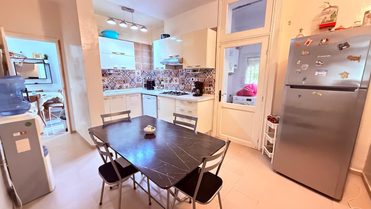 El Menzah&nbsp;El Menzah 1&nbsp;Vente&nbsp;Maisons&nbsp;Villa de 462 m sur deux niveaux a menzah 1
