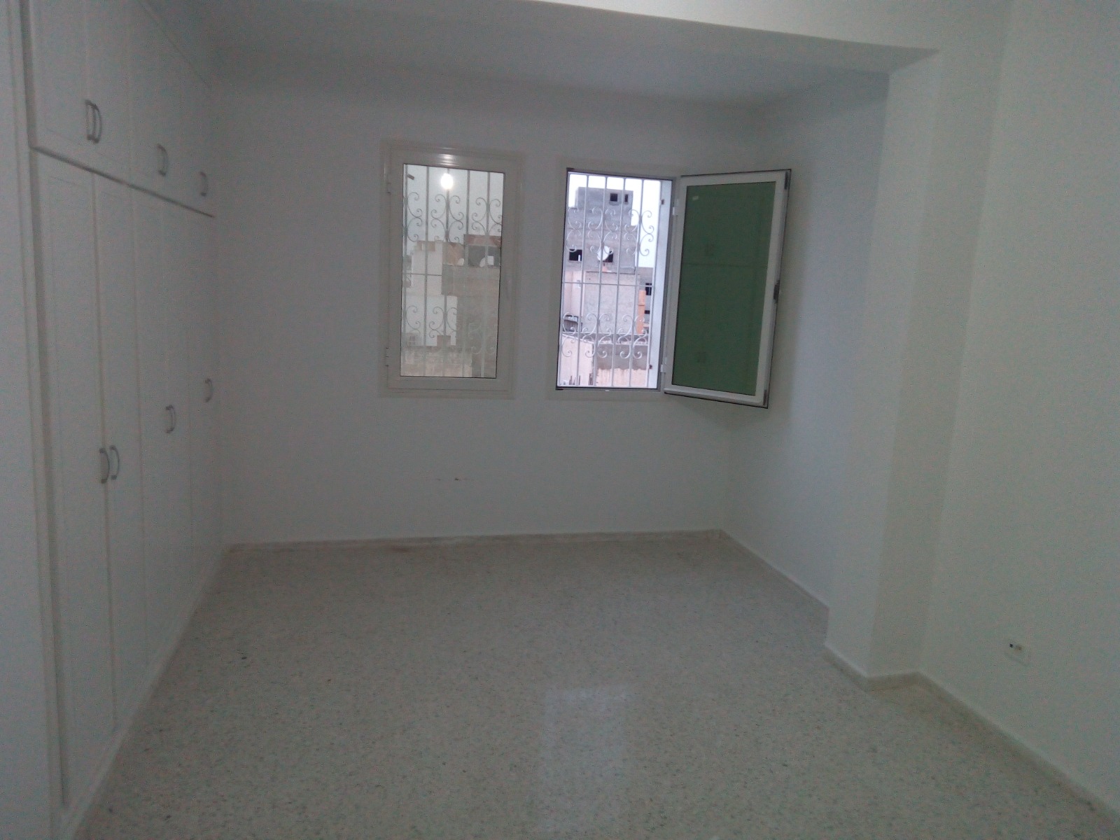 Nabeul&nbsp;Nabeul&nbsp;Bureaux & Commerces&nbsp;Bureau&nbsp;Bureau s plus 3 a nabeul wb4444