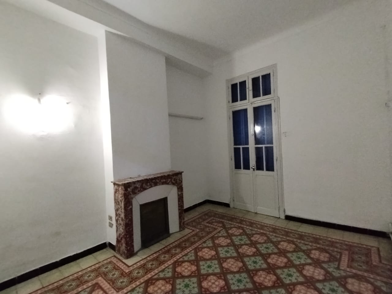 El Menzah&nbsp;Tunis Belvedere&nbsp;Bureaux & Commerces&nbsp;Bureau&nbsp;Bureau hall plus 3 a jeanne d'arc wb4459