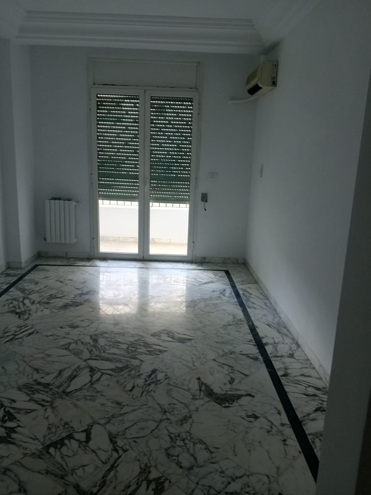 Ariana Ville&nbsp;Cite Ennasr 2&nbsp;Location&nbsp;Appart. 2 pi�ces&nbsp;S plus 1 a ennasr 2 wb4465