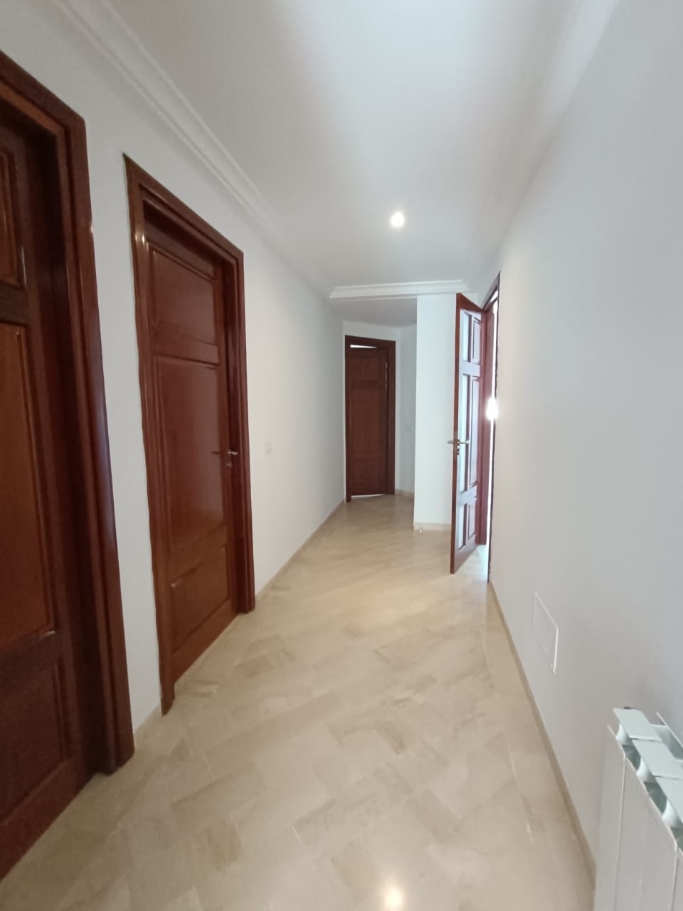 La Marsa&nbsp;Berge Du Lac&nbsp;Vente&nbsp;Appart. 4 pi�ces&nbsp;Bel appartement s3 avec ppkg ss sol