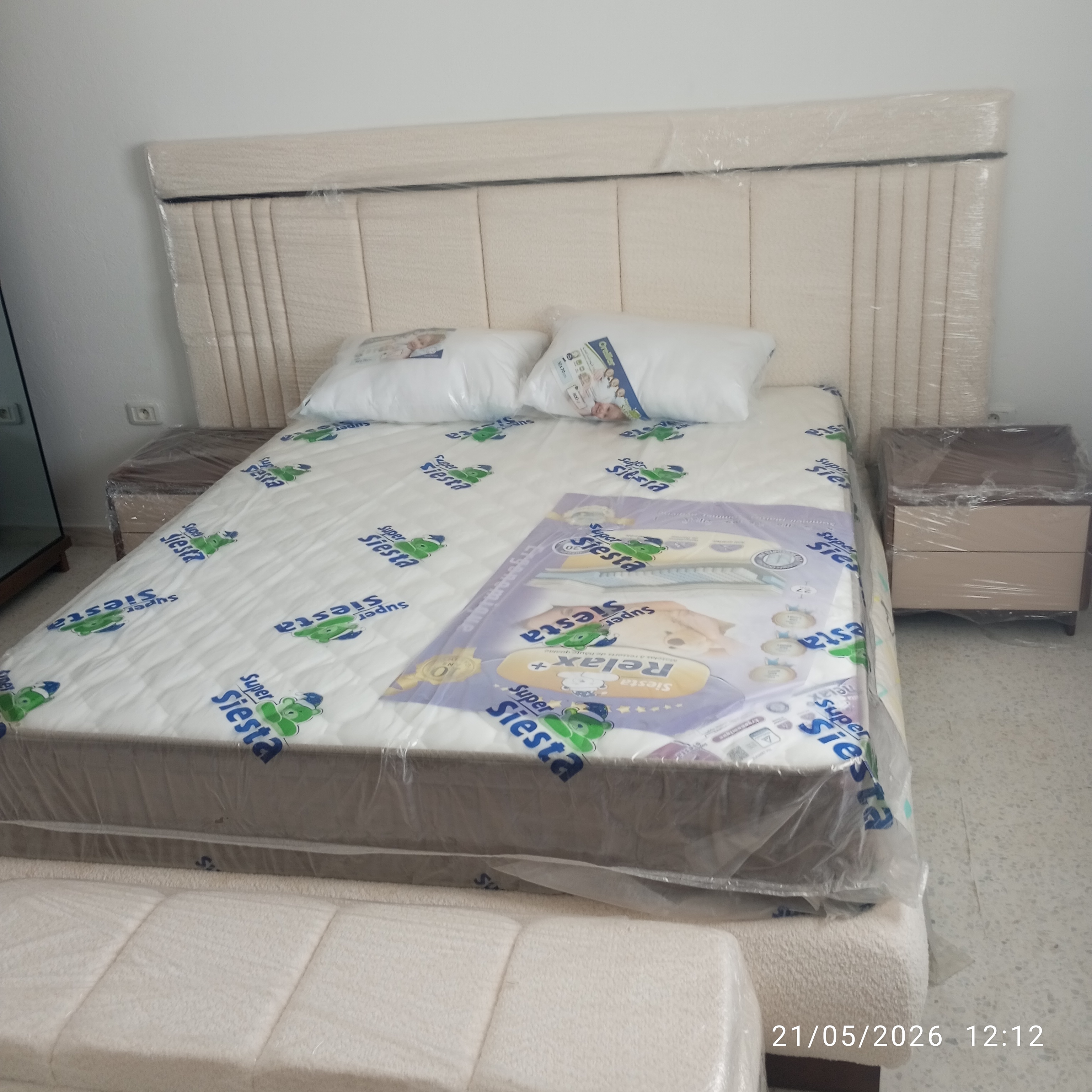 La Soukra&nbsp;Borj Louzir&nbsp;Chambres � coucher&nbsp;Chambres � coucher&nbsp;Chambre a coucher moderne cachet�e