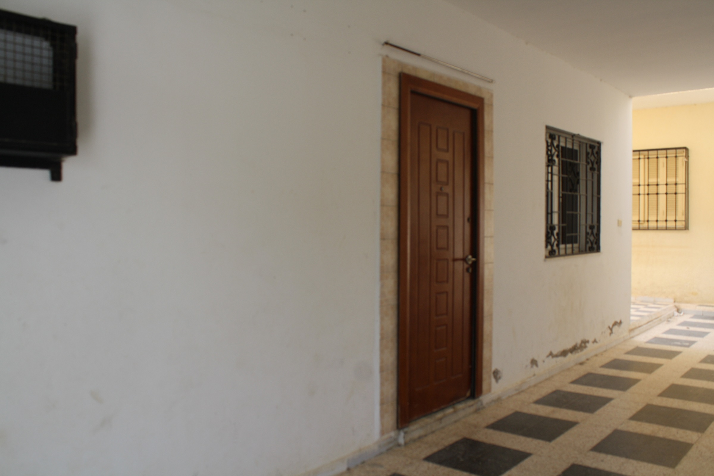 Hammam Lif&nbsp;Bou Kornine&nbsp;Vente&nbsp;Appart. 4 pi�ces&nbsp;Gps appartement  premier �tage