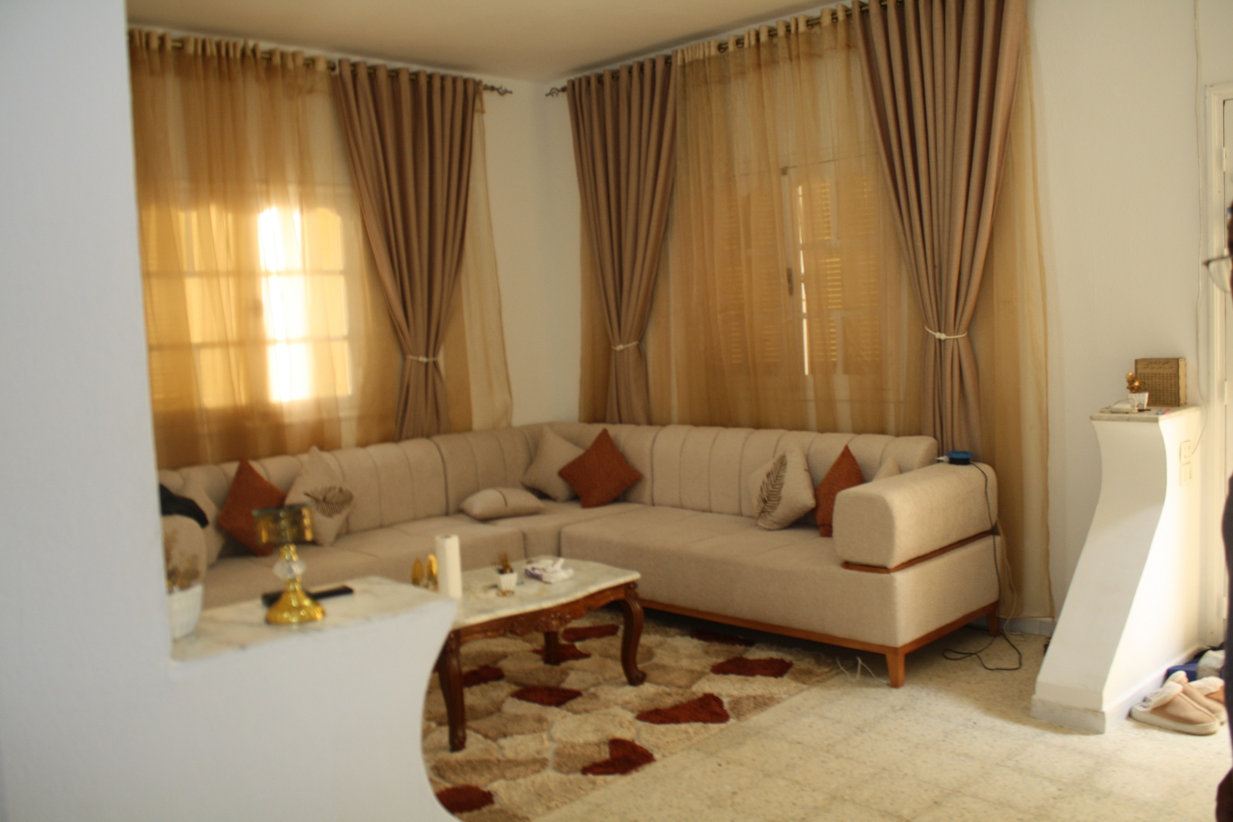 Hammam Lif&nbsp;Bou Kornine&nbsp;Vente&nbsp;Appart. 4 pi�ces&nbsp;Gps appartement  premier �tage