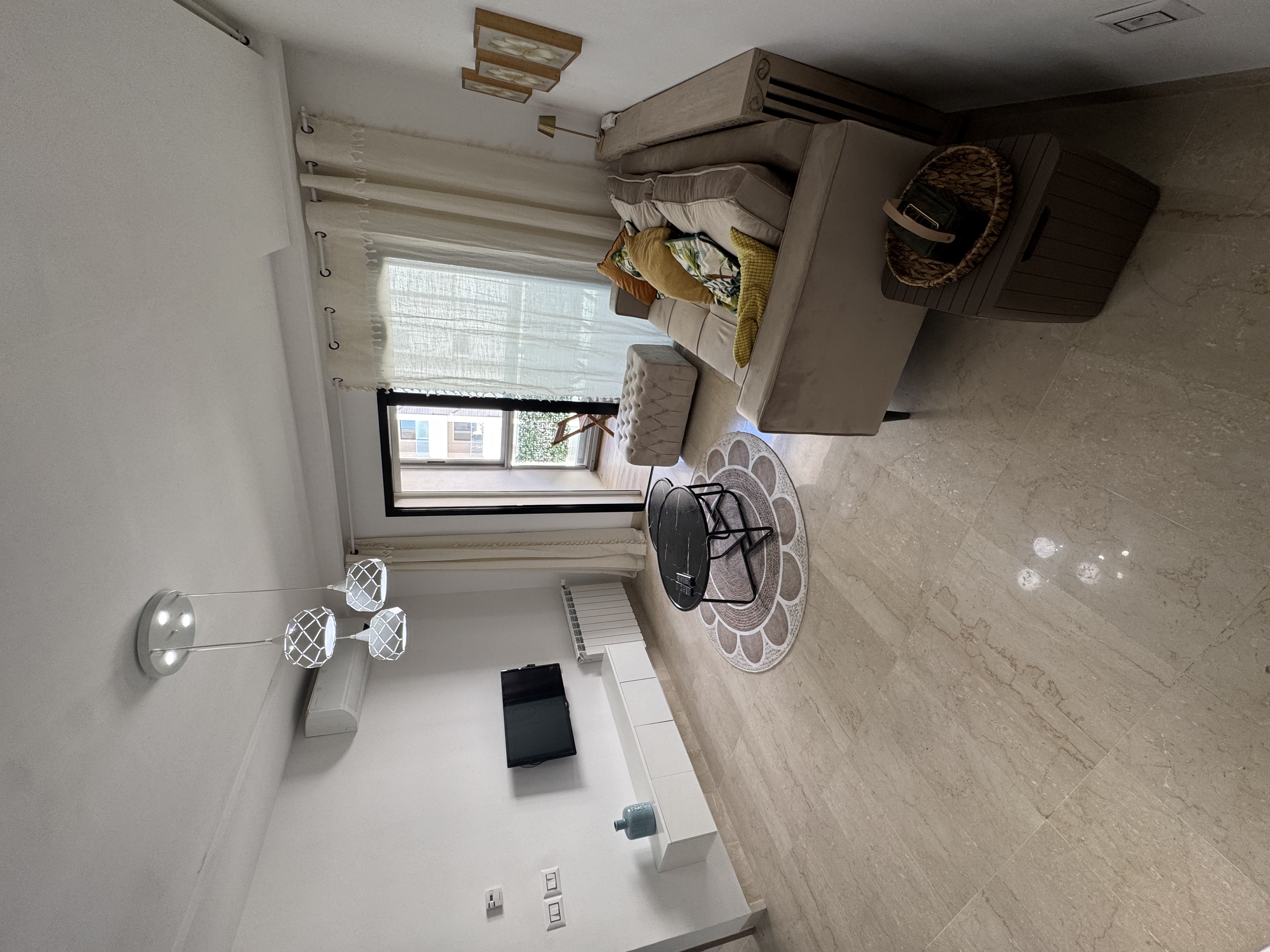 Ain Zaghouan&nbsp;Jardins de Carthage&nbsp;Location&nbsp;Appart. 1 pi�ce&nbsp;S1 meubl� jardin de carthage