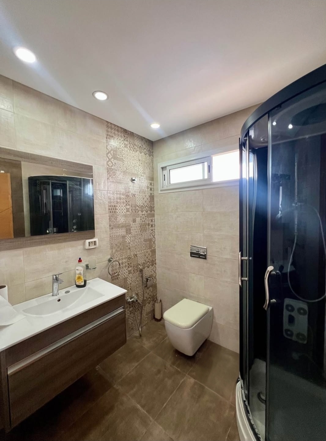 Ain Zaghouan&nbsp;Jardins de Carthage&nbsp;Vente&nbsp;Appart. 2 pi�ces&nbsp;Appartement s 2 avec grande terrasse