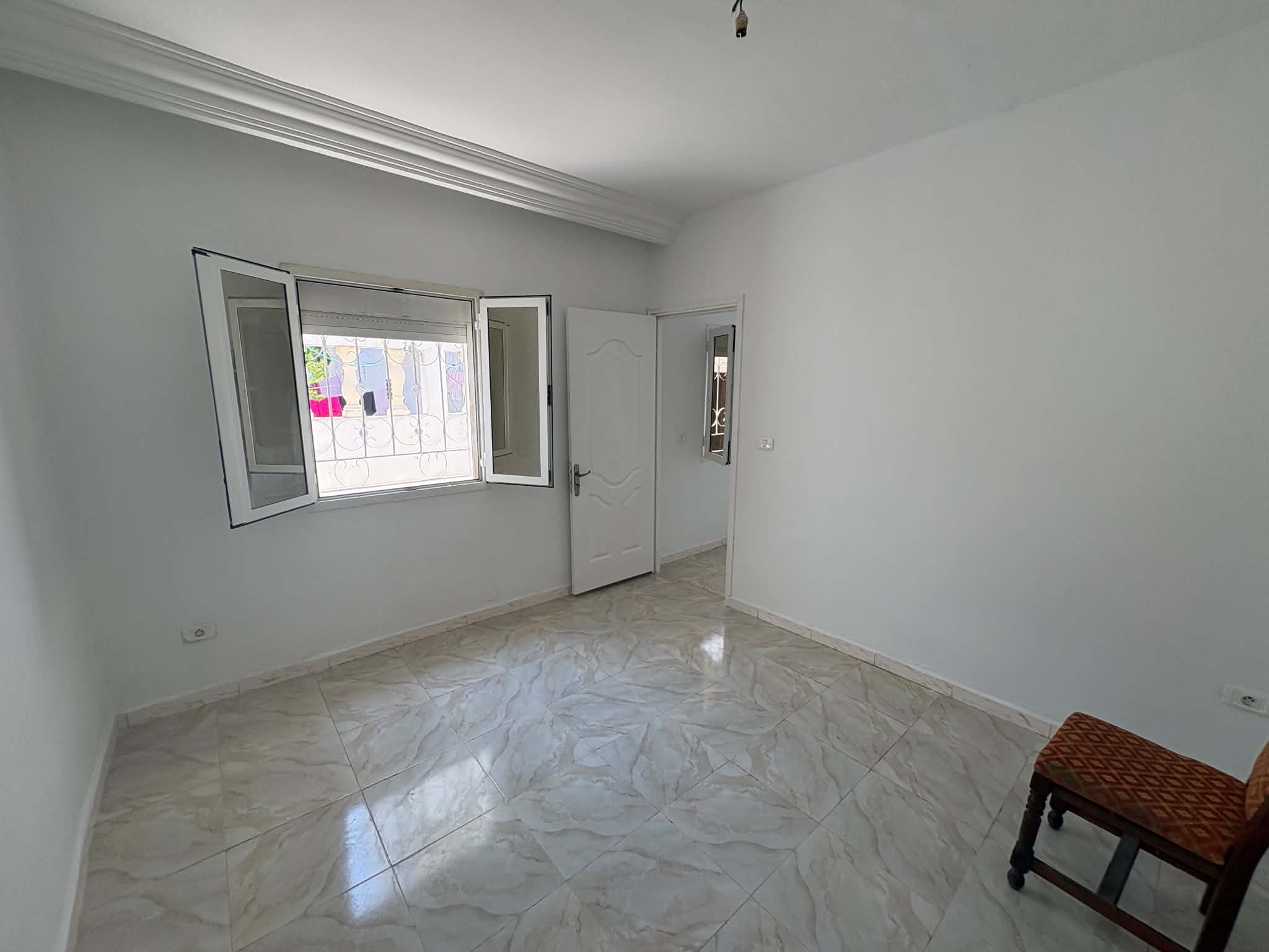 Ariana Ville&nbsp;Riadh Landlous&nbsp;Location&nbsp;Appart. 2 pi�ces&nbsp;S2 pr�s de l'h�pital el matri et abrahmen mami