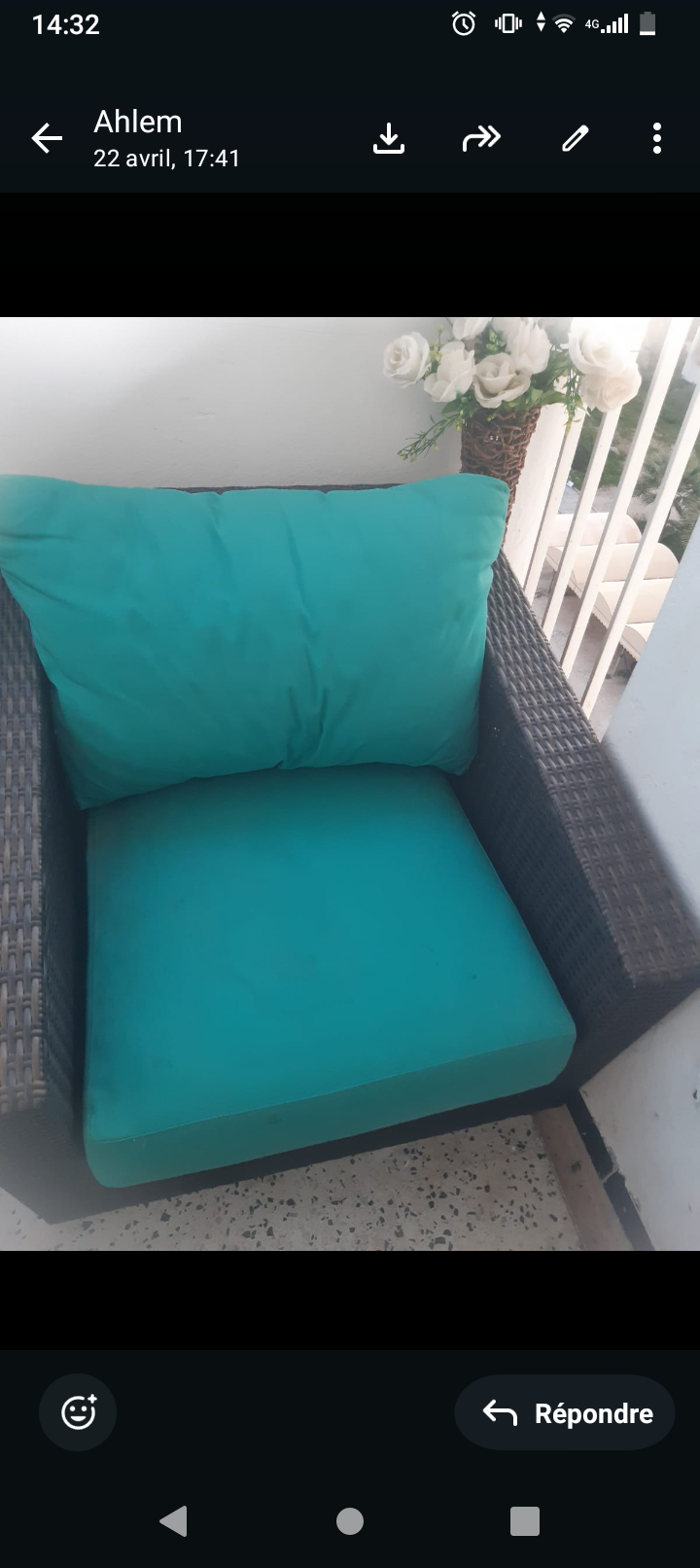 Ariana Ville&nbsp;Ariana&nbsp;Autres meubles&nbsp;Autres&nbsp;Des chaises et table et home cinema