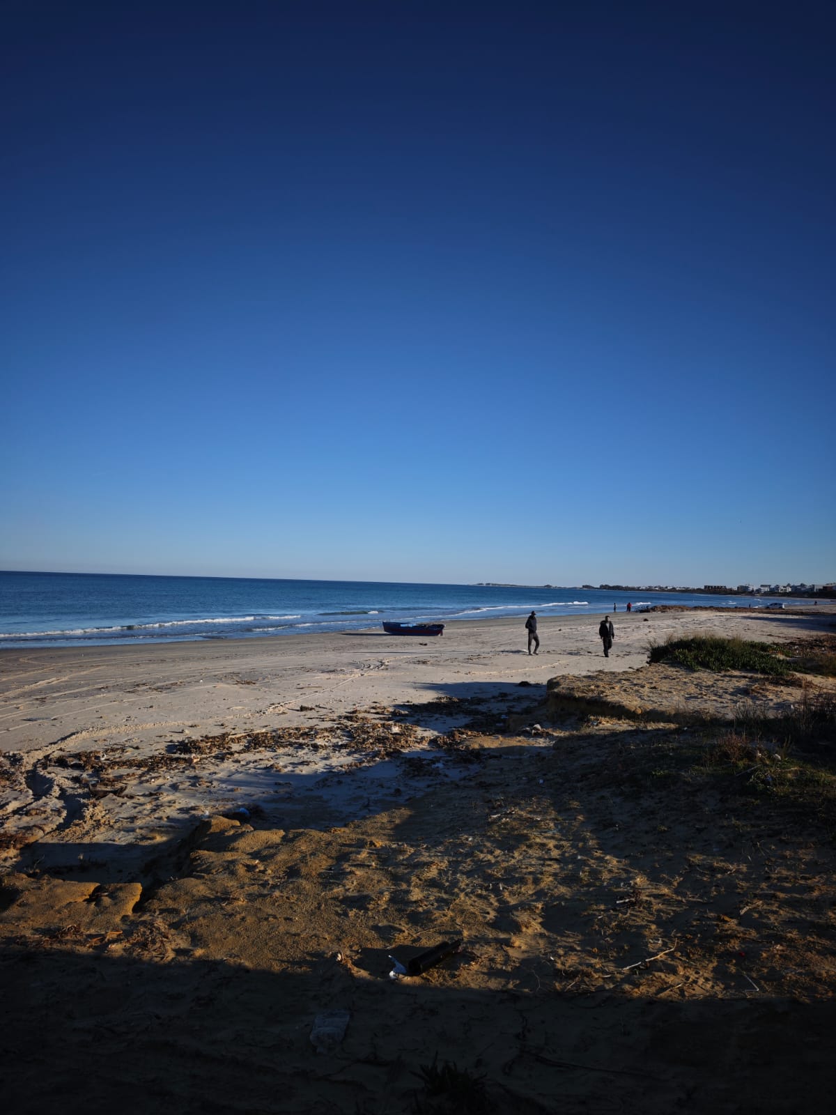 Hammam El Ghezaz&nbsp;Ezzahra&nbsp;Terrain&nbsp;Terrain nu&nbsp;Terrain au premier position de la plage ezzahra