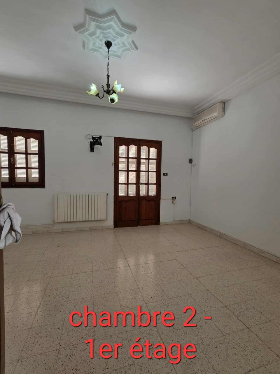 El Mourouj&nbsp;El Mourouj&nbsp;Vente&nbsp;Maisons&nbsp;Villa sous sol et deux �tages mourouj trois