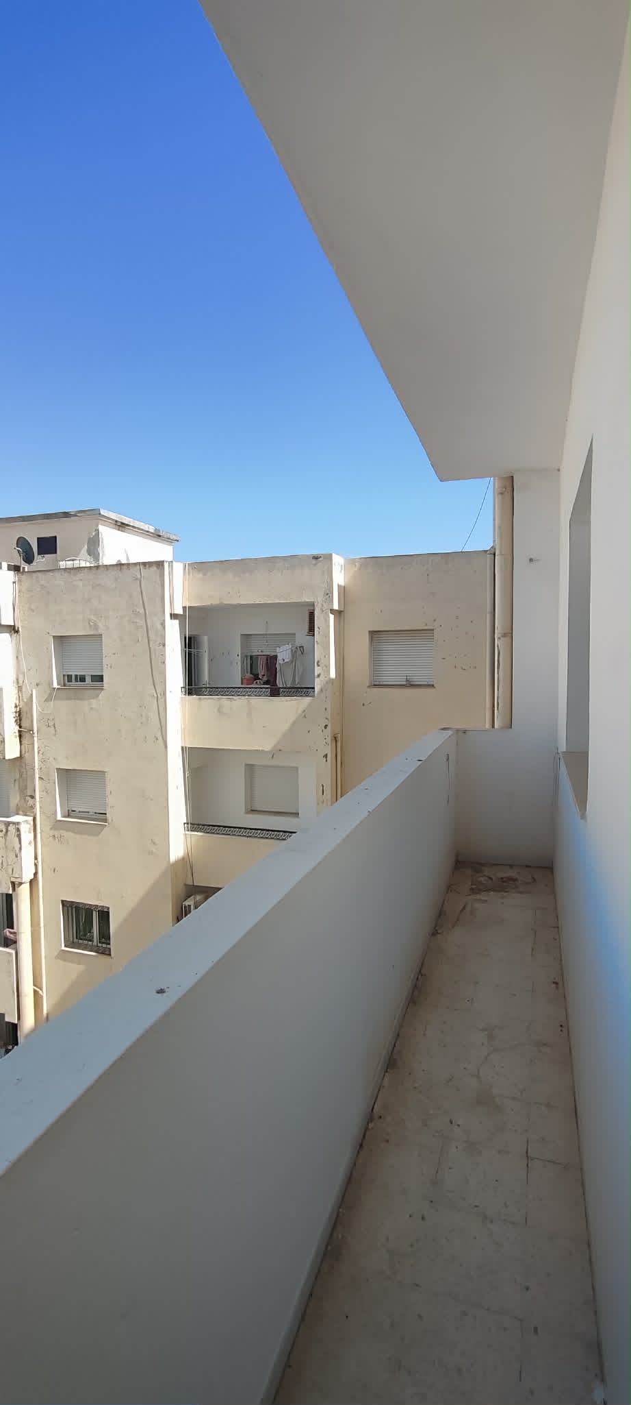 La Marsa&nbsp;El Aouina&nbsp;Location&nbsp;Appart. 2 pi�ces&nbsp;Bel appartement au jardin l'aouina