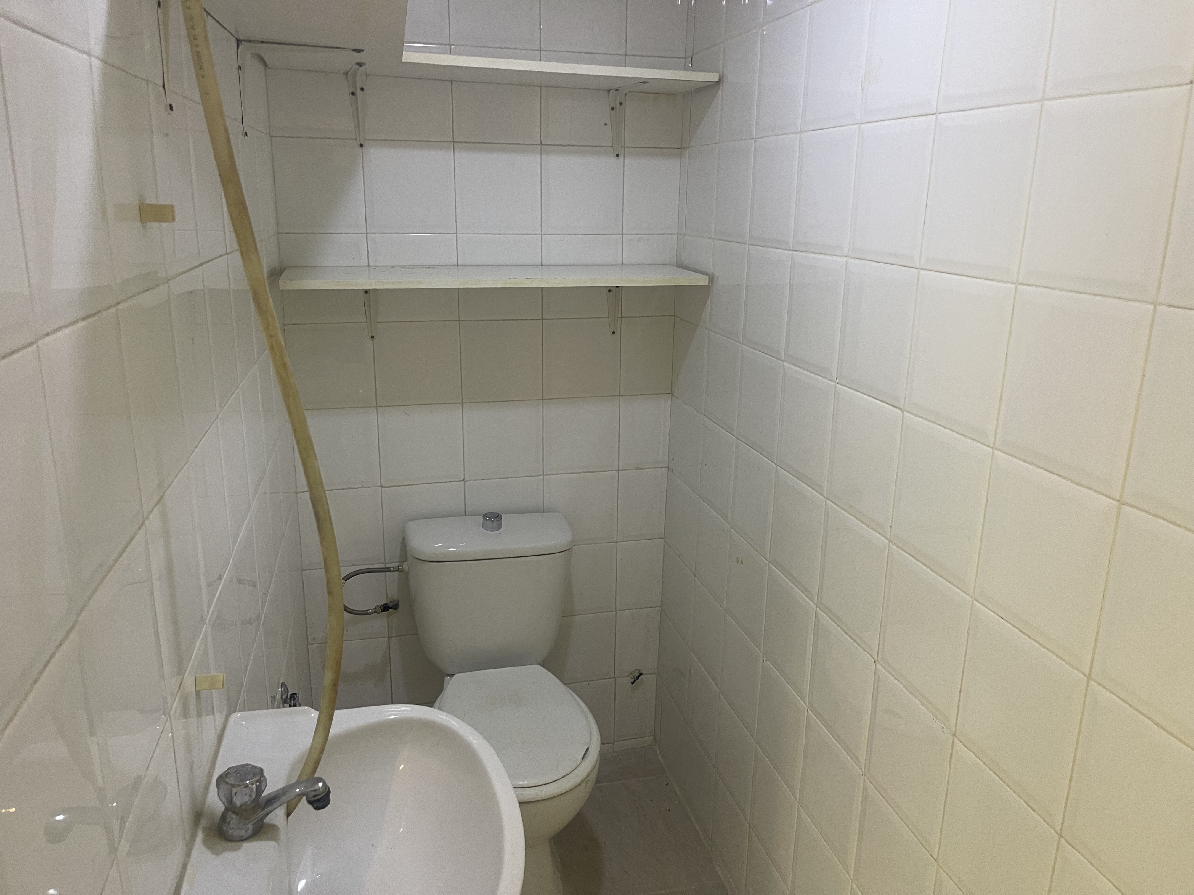 Ariana Ville&nbsp;Cite Ennasr 2&nbsp;Bureaux & Commerces&nbsp;Fond de Commerce&nbsp;Commerce a cit� ennasr