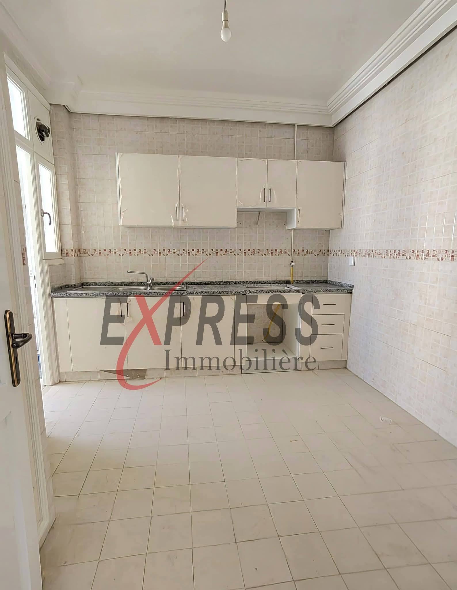 Ariana Ville&nbsp;Cite Ennasr 2&nbsp;Location&nbsp;Appart. 3 pi�ces&nbsp;Un appartement s2 � ennaser 2