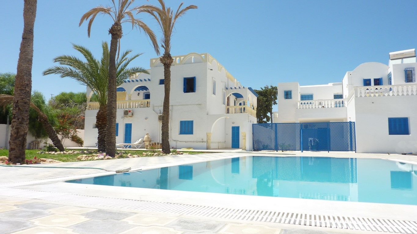 Djerba - Houmet Essouk&nbsp;Djerba &nbsp;Location&nbsp;Appart. 3 pi�ces&nbsp;Plage mer piscine terrasse soleil