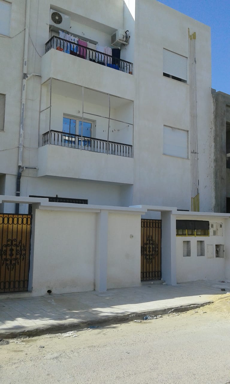 Rades&nbsp;Rades Meliane&nbsp;Location&nbsp;Appart. 3 pi�ces&nbsp;Appartement calme et bien plac�