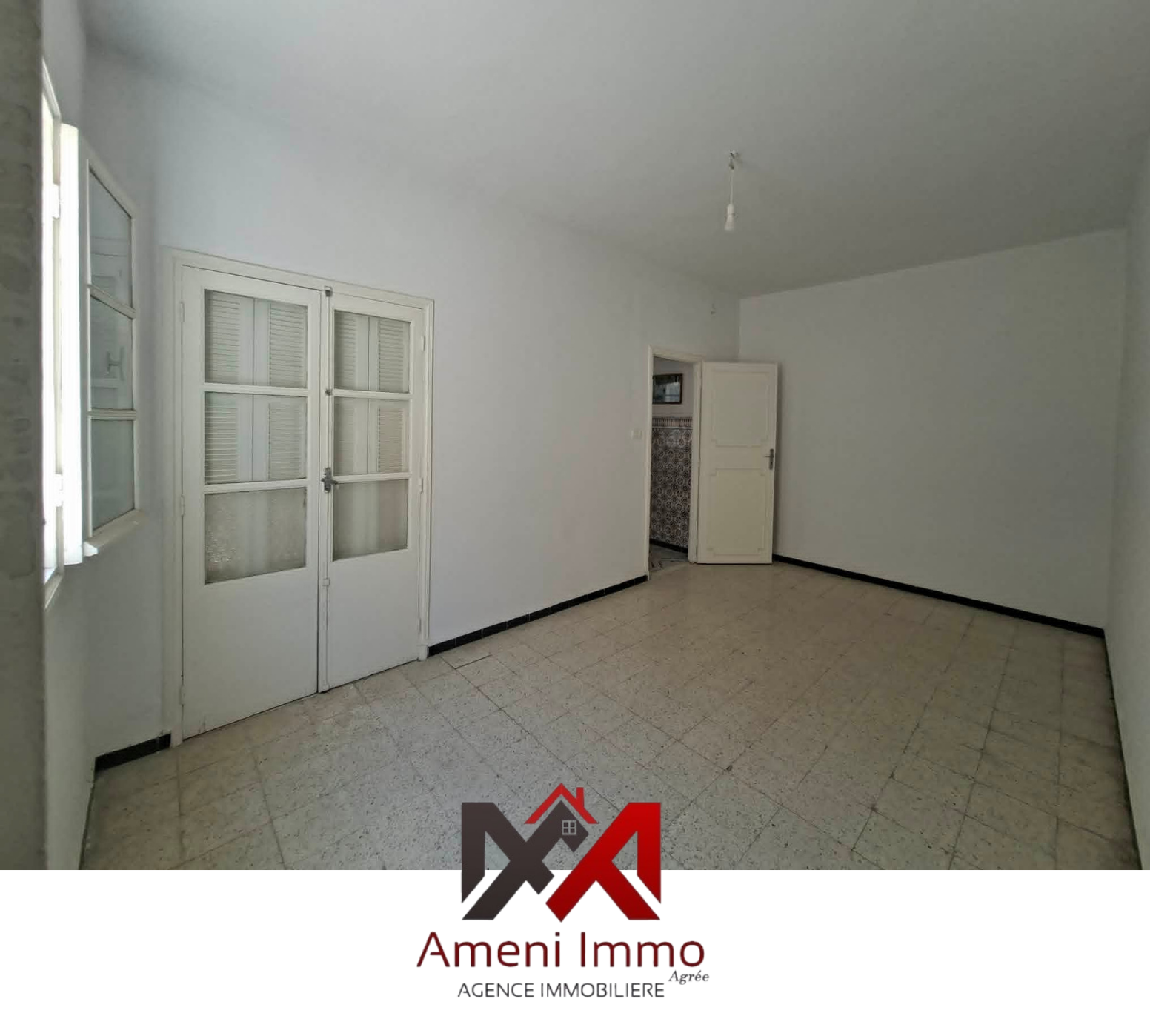 El Mourouj&nbsp;El Mourouj&nbsp;Vente&nbsp;Maisons&nbsp;Villa de 02 �tages ind�pendants � el ouardia 4