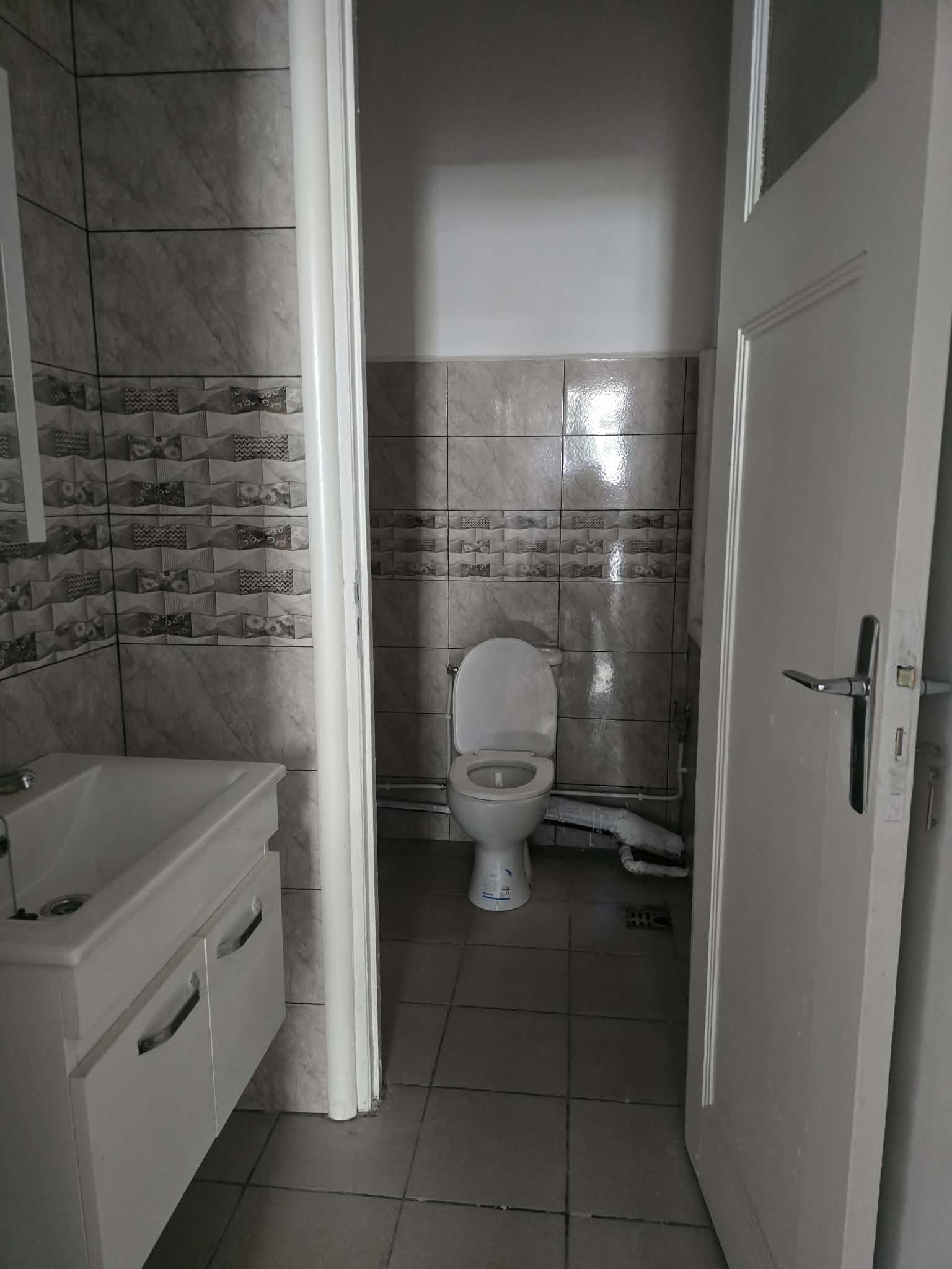 Bab Bhar&nbsp;Bab Bhar&nbsp;Bureaux & Commerces&nbsp;Bureau&nbsp;Bureau � la rue de palestine
