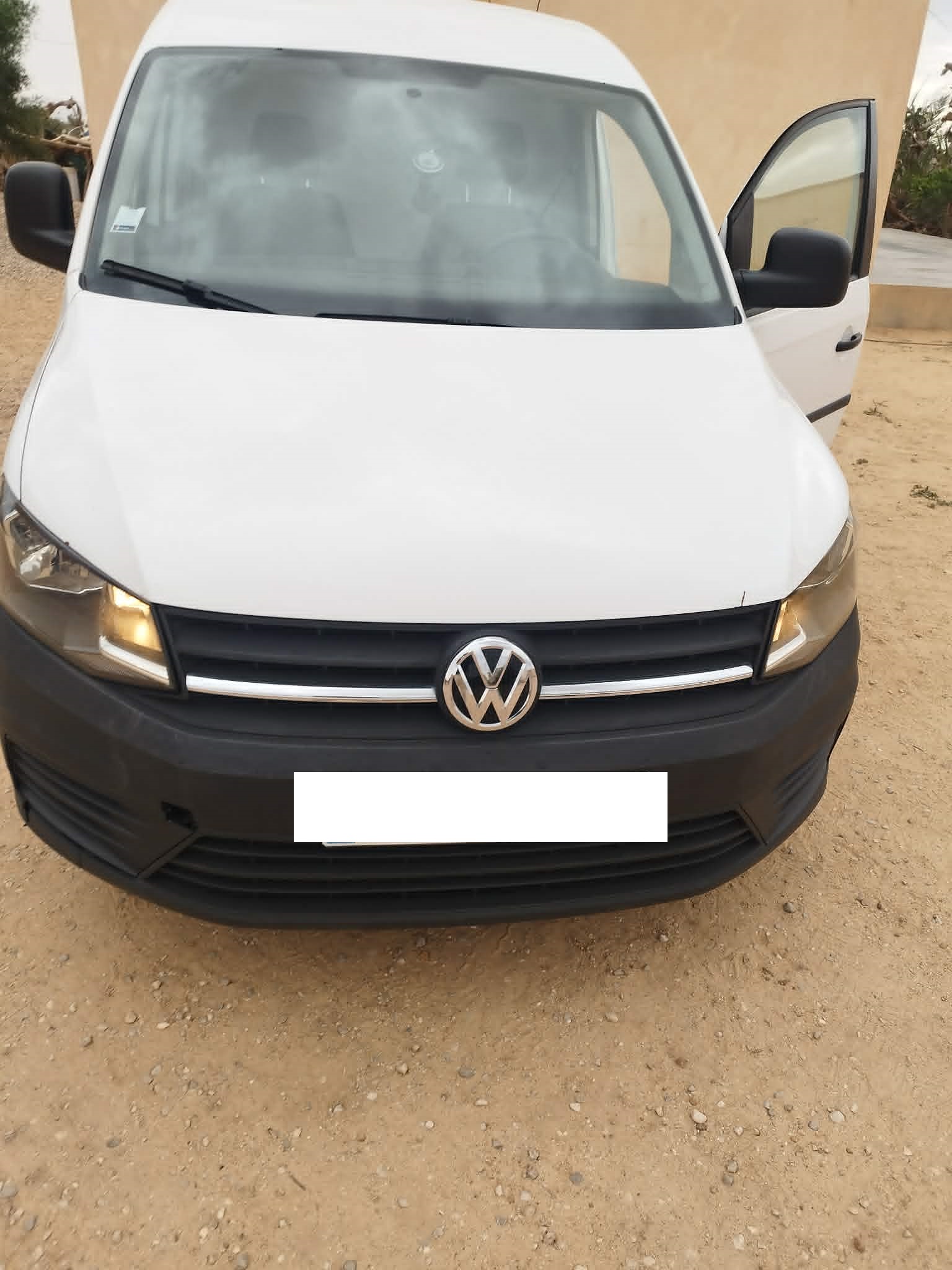 Sbeitla&nbsp;Sbeitla&nbsp;Volkswagen&nbsp;Caddy&nbsp;Volkswagen caddy 2l toute options et en bonne etat