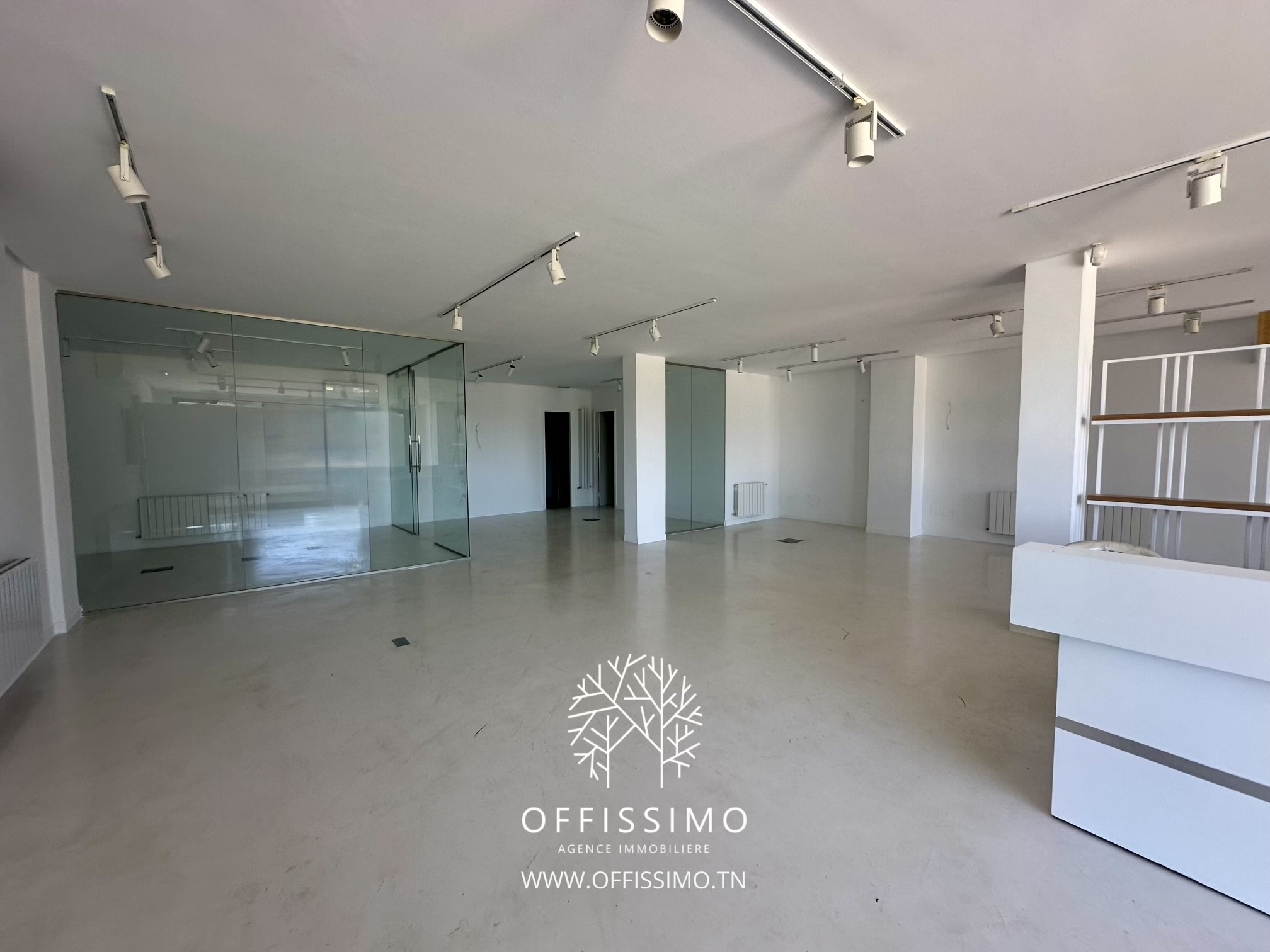 La Marsa&nbsp;Berge Du Lac&nbsp;Location&nbsp;Surfaces&nbsp;Bureau open space la marsa haut standing