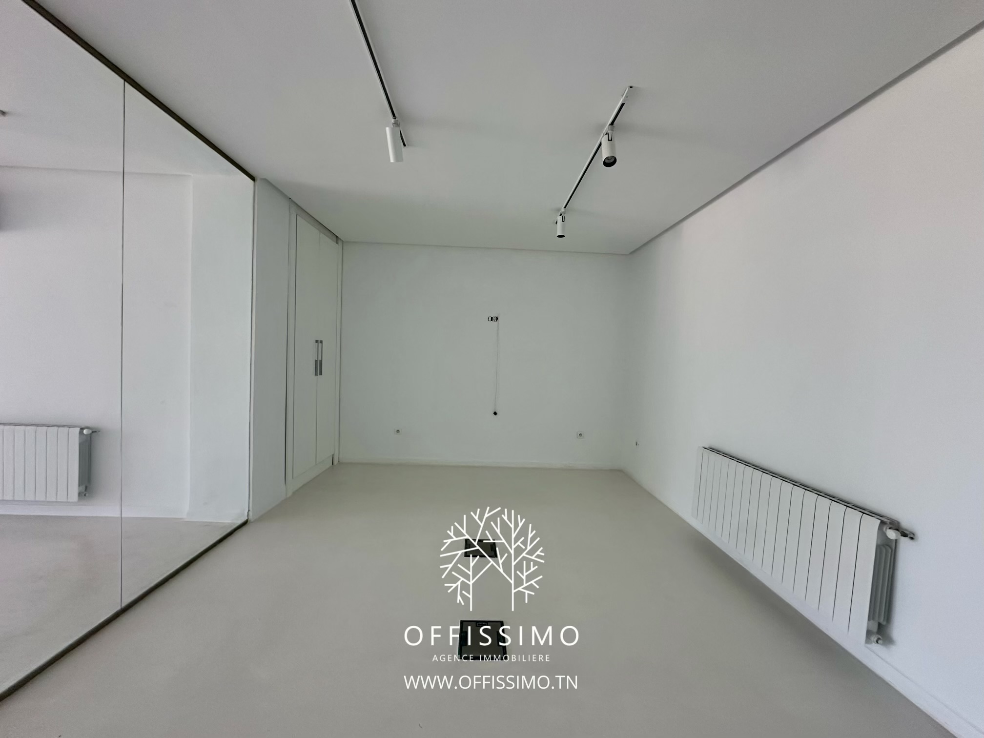 La Marsa&nbsp;Berge Du Lac&nbsp;Location&nbsp;Surfaces&nbsp;Bureau open space la marsa haut standing