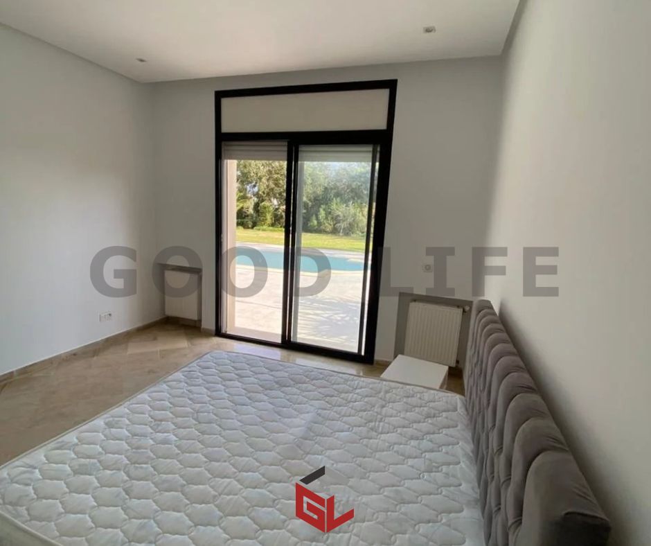 La Marsa&nbsp;Gammart&nbsp;Location&nbsp;Maisons&nbsp;Villa s5 avec piscine et jardin � gammarth