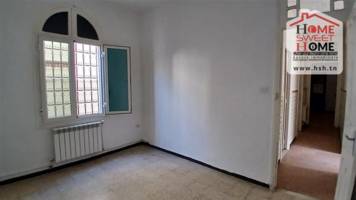 La Marsa&nbsp;Marsa Ennassim&nbsp;Location&nbsp;Appart. 3 pi�ces&nbsp;Rdc de villa s3 lenda � la marsa plage