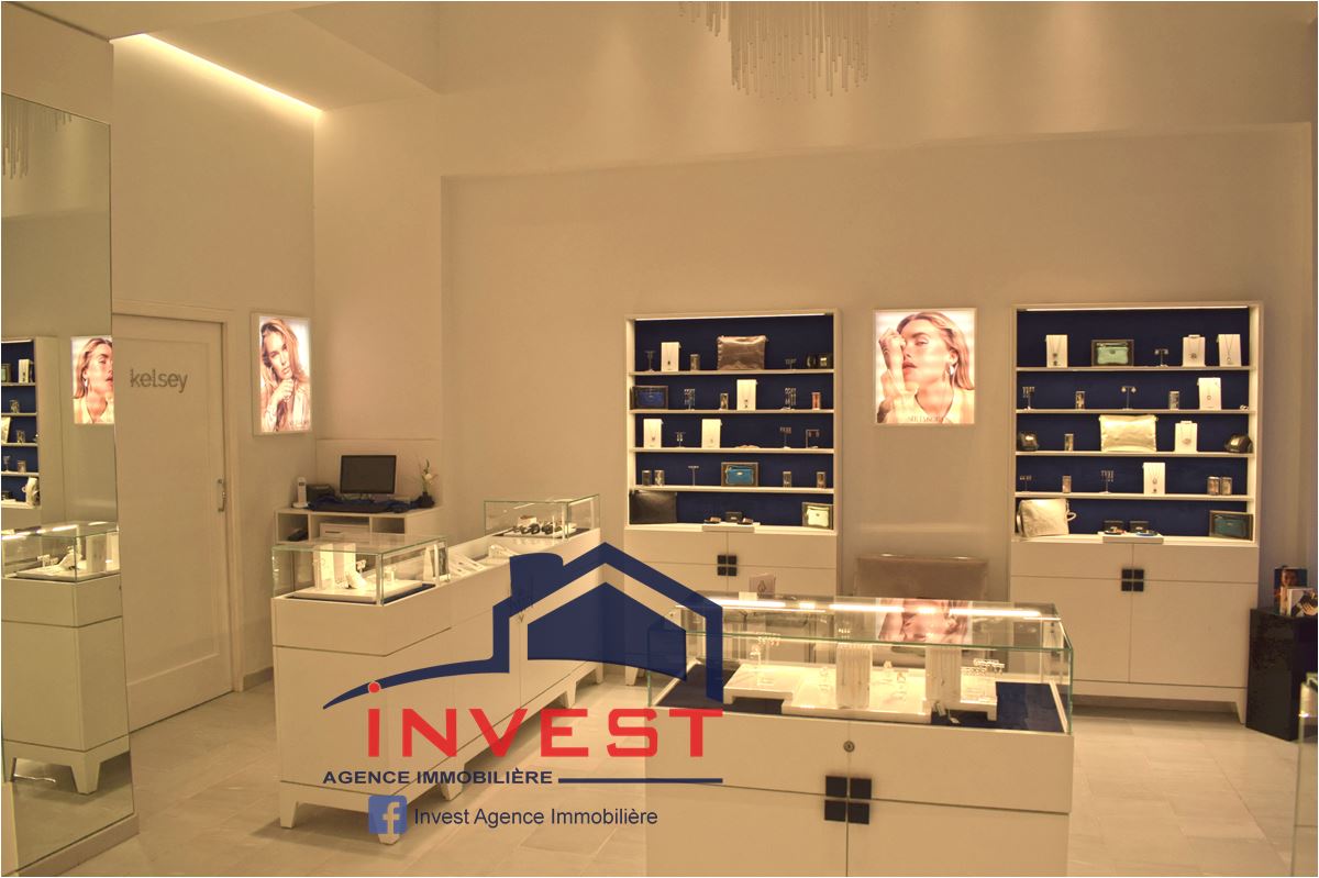 La Marsa&nbsp;Berge Du Lac&nbsp;Bureaux & Commerces&nbsp;G�rance libre&nbsp;Local commercial au lac 2