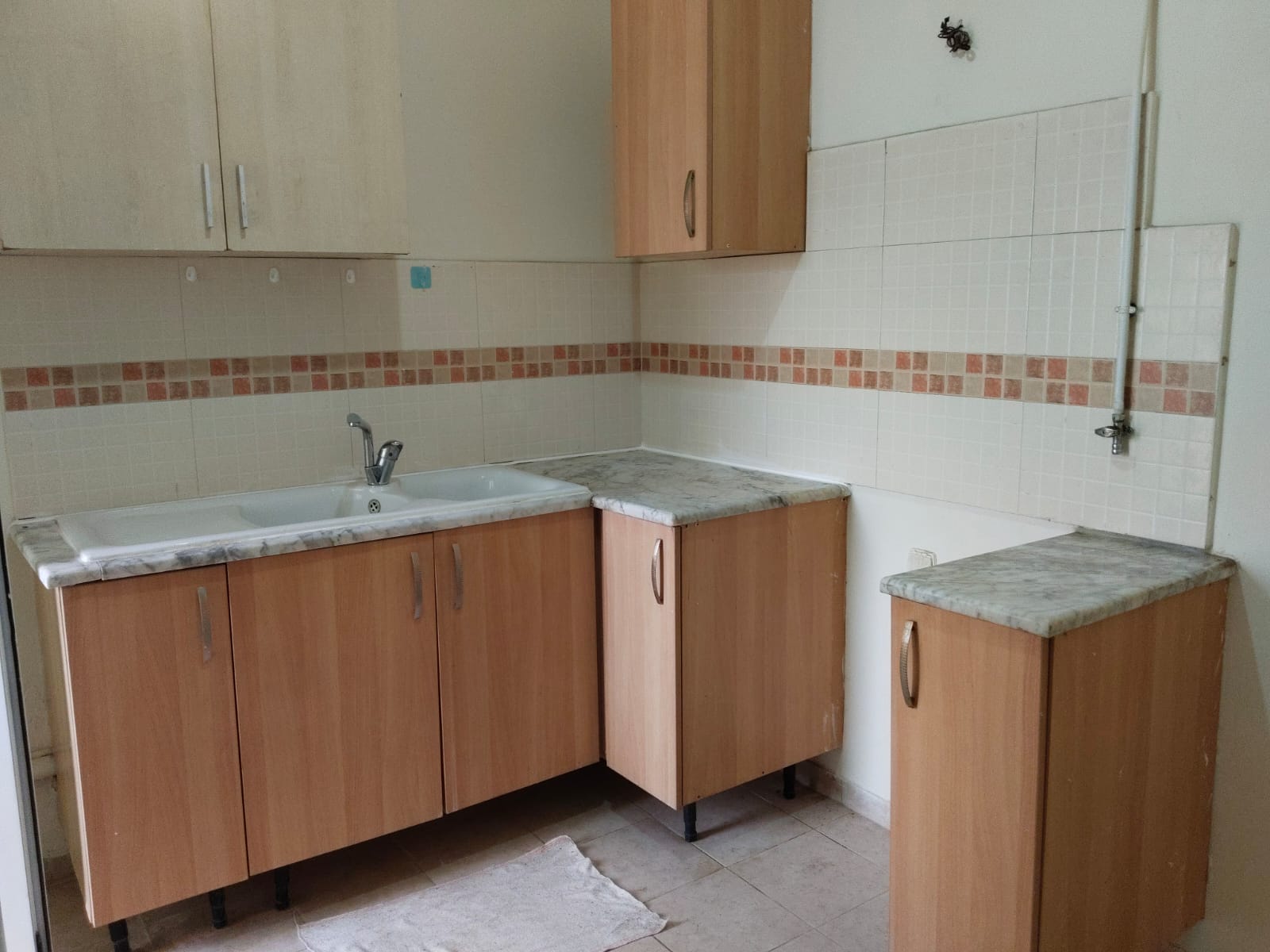 La Marsa&nbsp;El Aouina&nbsp;Location&nbsp;Appart. 2 pi�ces&nbsp;Jardin aouina loc s1