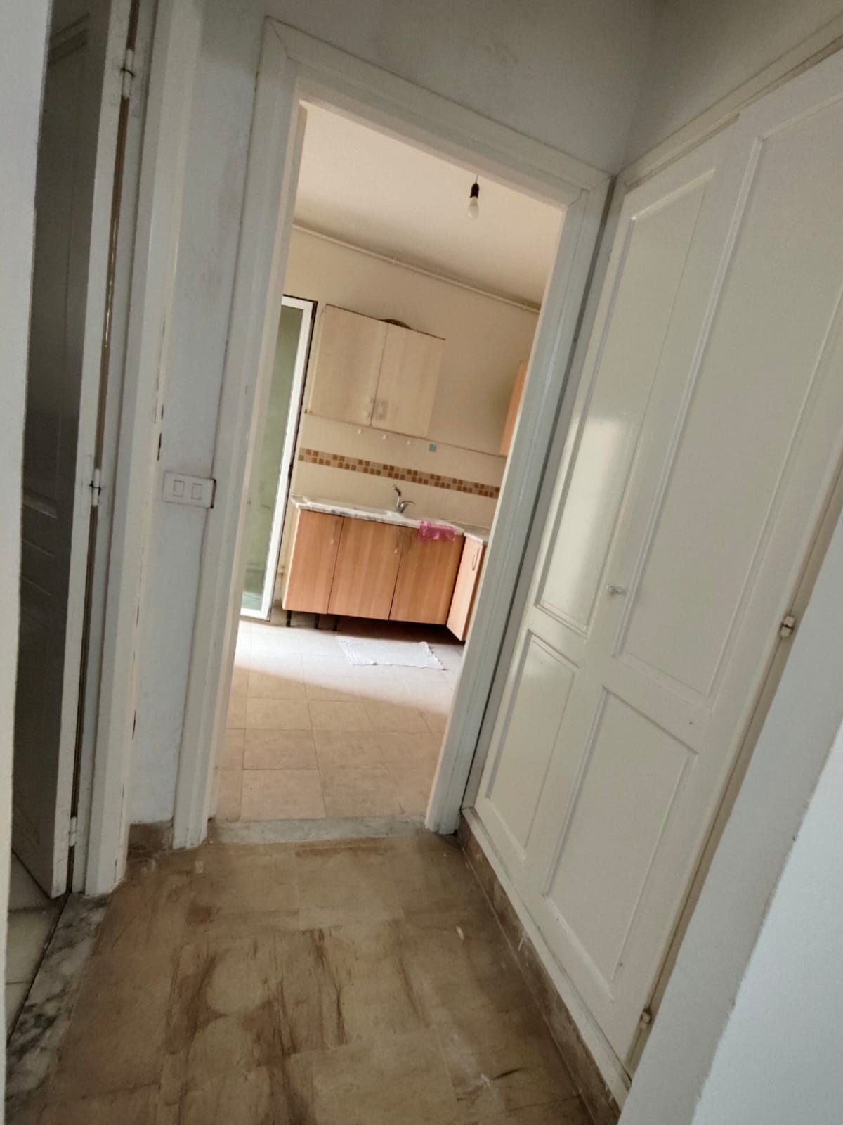 La Marsa&nbsp;El Aouina&nbsp;Location&nbsp;Appart. 2 pi�ces&nbsp;Jardin aouina loc s1