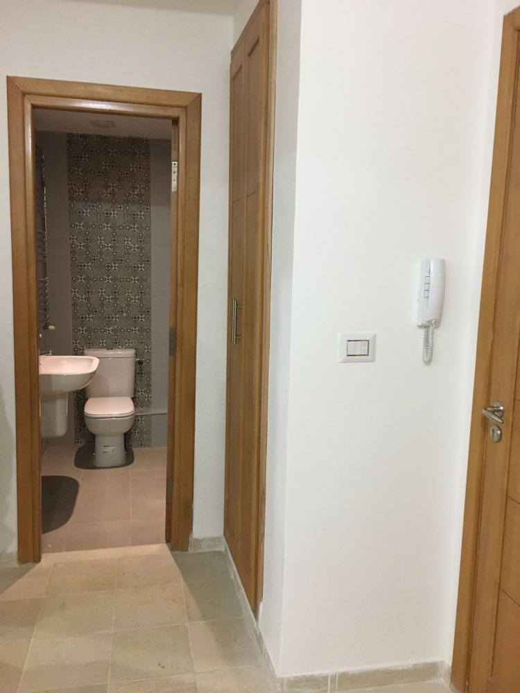 La Soukra&nbsp;Borj Louzir&nbsp;Location&nbsp;Appart. 2 pi�ces&nbsp;Appartement semi meubl� � borj louzir