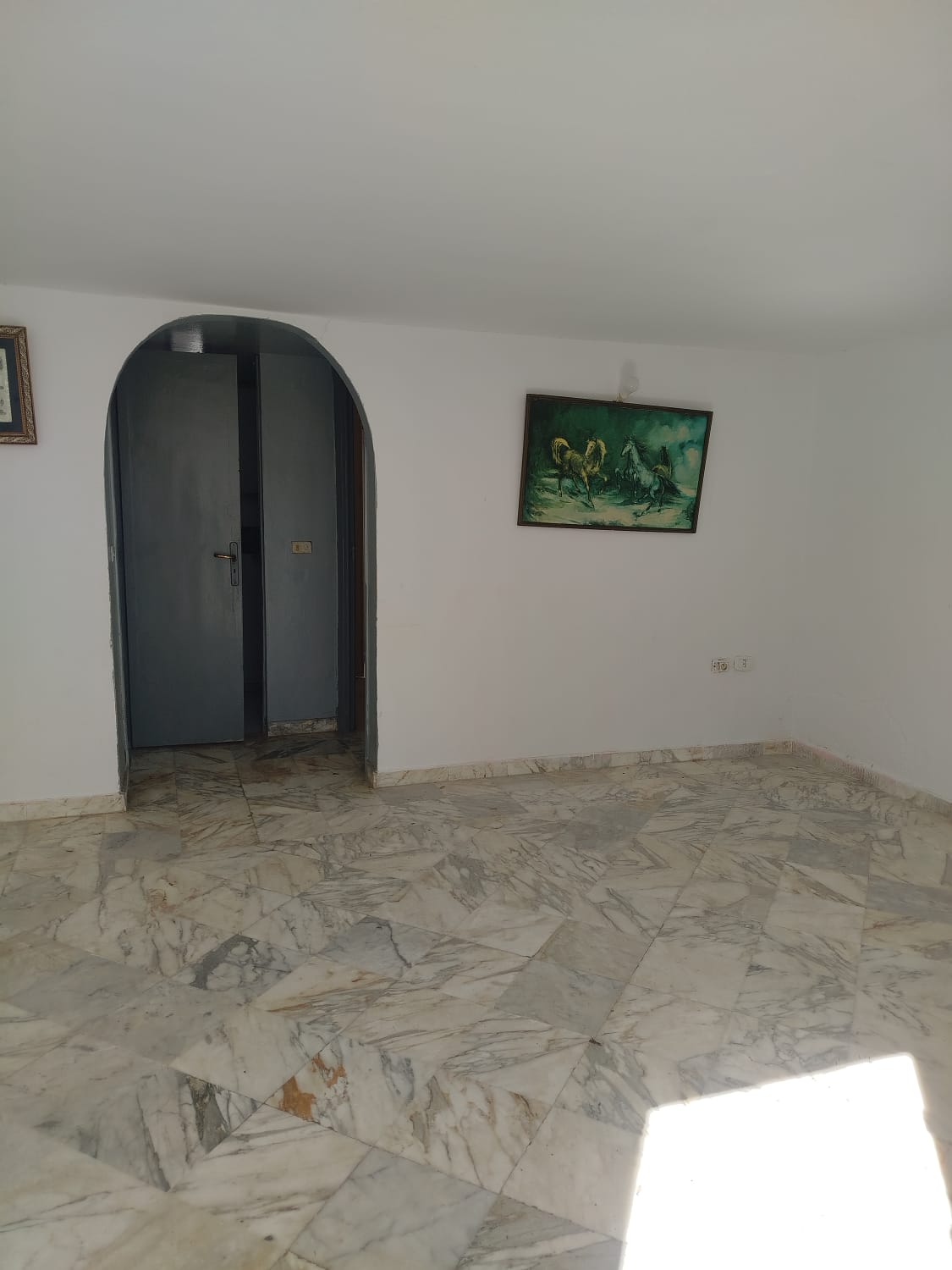 Ariana Ville&nbsp;El Menzah 5&nbsp;Location&nbsp;Appart. 2 pi�ces&nbsp;Studio s1 pour usage bureautique � menzah5