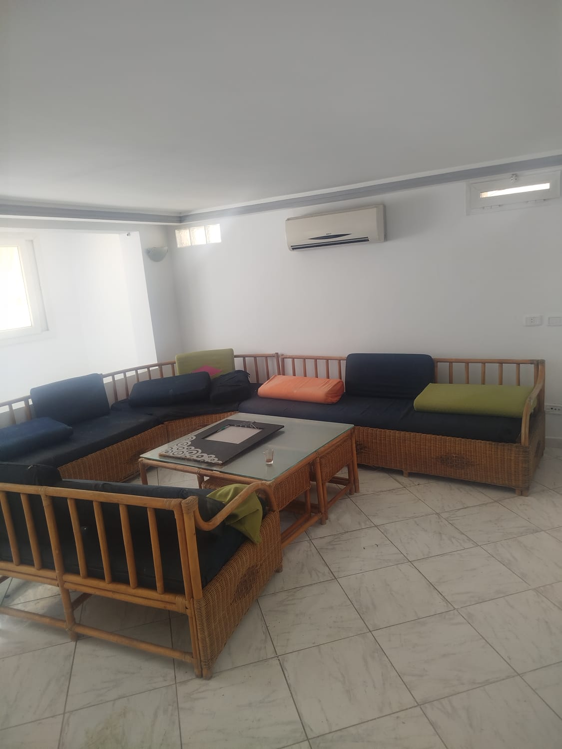 El Menzah&nbsp;El Menzah 9&nbsp;Location&nbsp;Appart. 3 pi�ces&nbsp;Un rdj de villa � menzah9b