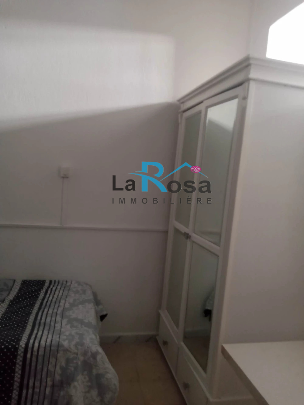 El Menzah&nbsp;El Manar 2&nbsp;Location&nbsp;Appart. 2 pi�ces&nbsp;Un mignon studio s1 � manar2