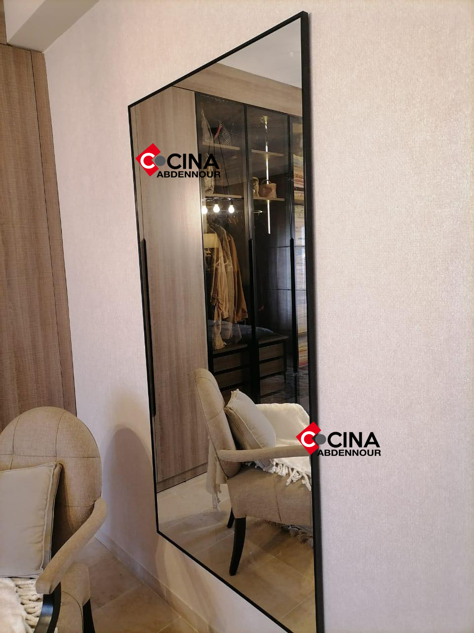 La Soukra&nbsp;Sidi Frej&nbsp;Chambres � coucher&nbsp;Chambres � coucher&nbsp;Chambre � coucher avec dressing  perso