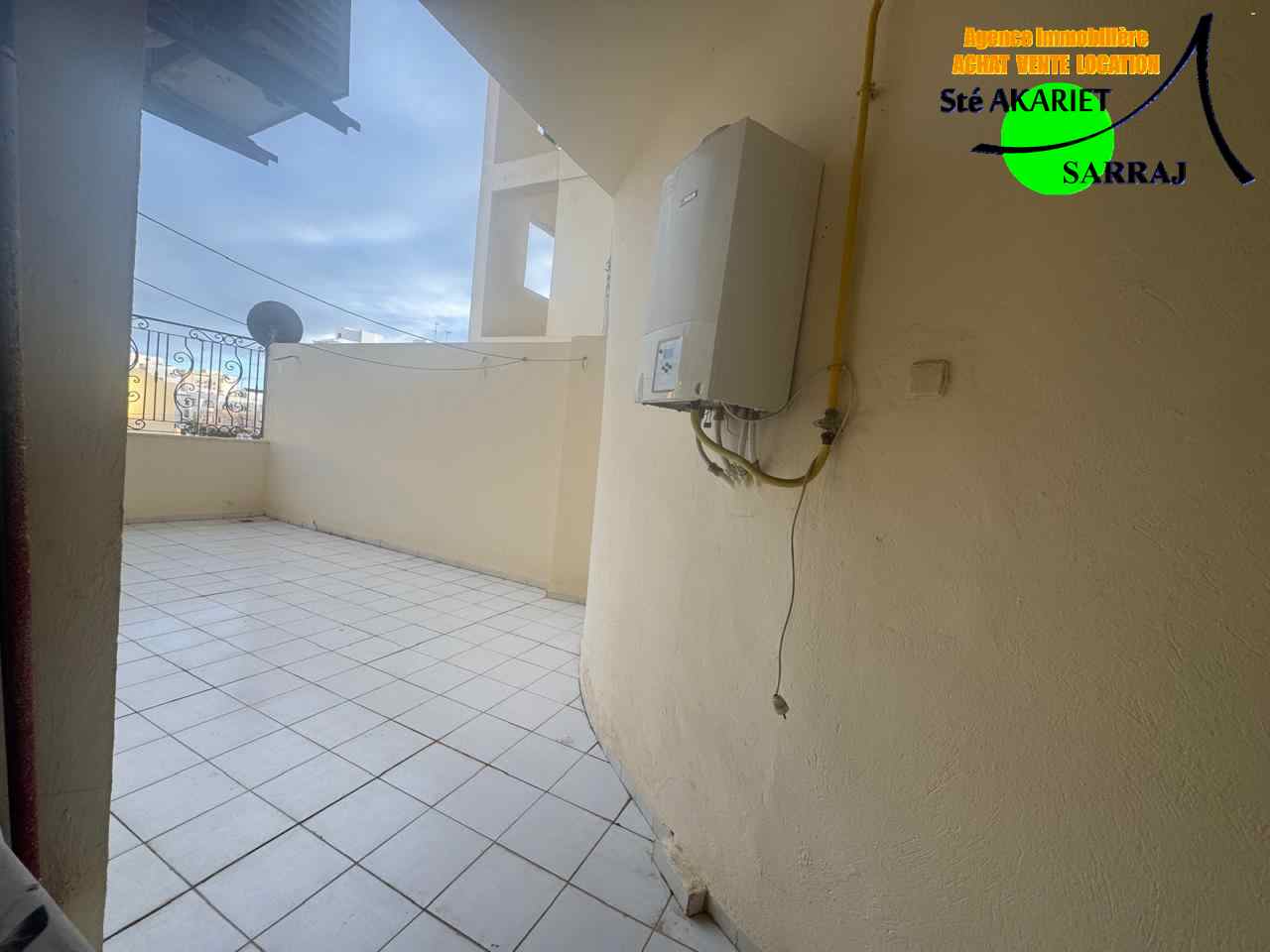 Sousse Ville&nbsp;Sousse&nbsp;Vente&nbsp;Appart. 5 pi�ces+&nbsp;Spacieux appartement s4 en face riadh palms