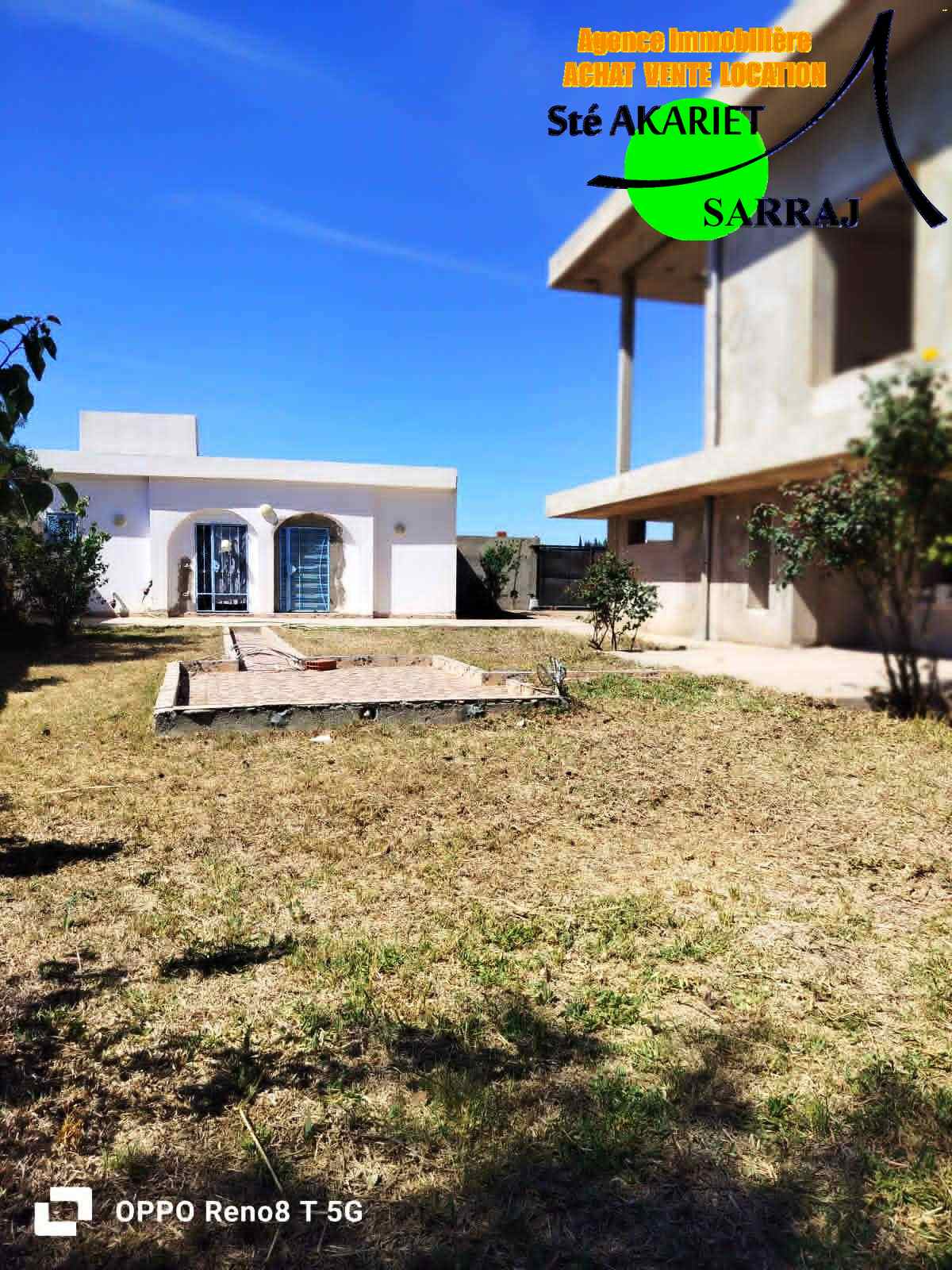 Akouda&nbsp;Chatt Meriem&nbsp;Vente&nbsp;Maisons&nbsp;Villa sur 3 niveaux manque de finition � rmila