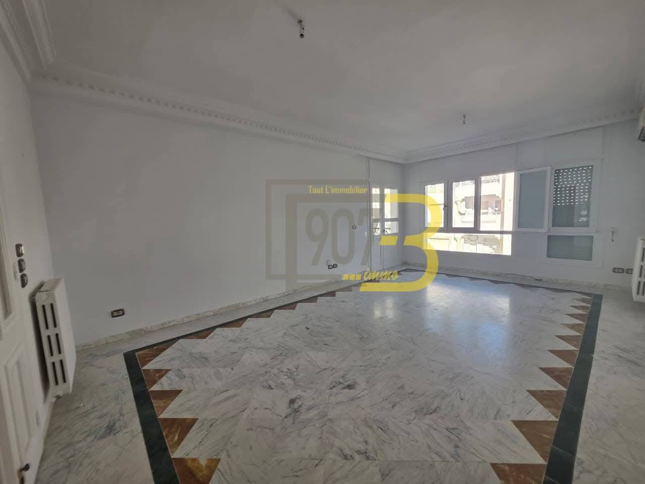 Ariana Ville&nbsp;Cite Ennasr 2&nbsp;Location&nbsp;Appart. 3 pi�ces&nbsp;Appartement s3 cit� ennasr pres du kiosque total