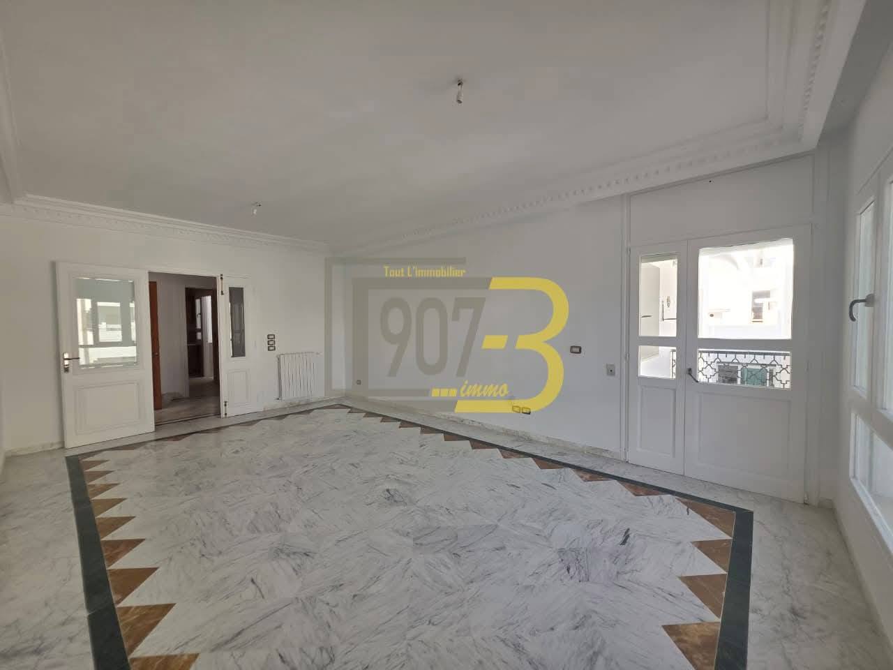 Ariana Ville&nbsp;Cite Ennasr 2&nbsp;Location&nbsp;Appart. 3 pi�ces&nbsp;Appartement s3 cit� ennasr pres du kiosque total